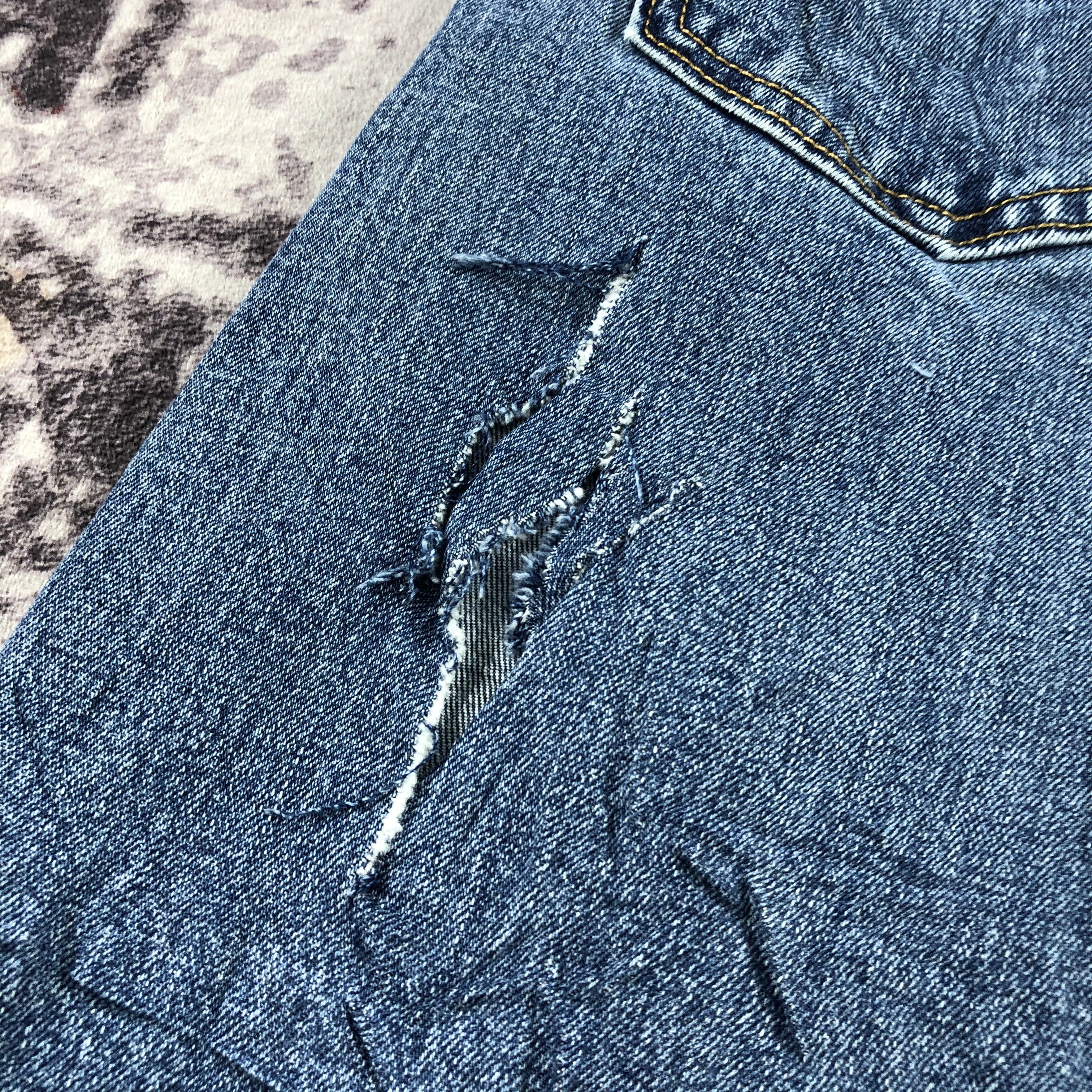 Levi's × Vintage Vintage Blue Wash Levis 505 Jeans-JM2899 Size US 39 - 5 Thumbnail