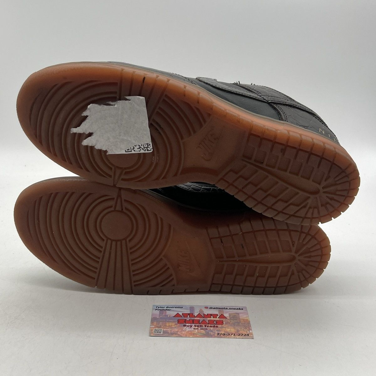 Nike Nike dunk low chocolate croc Size US 11 / EU 44 - 7 Thumbnail