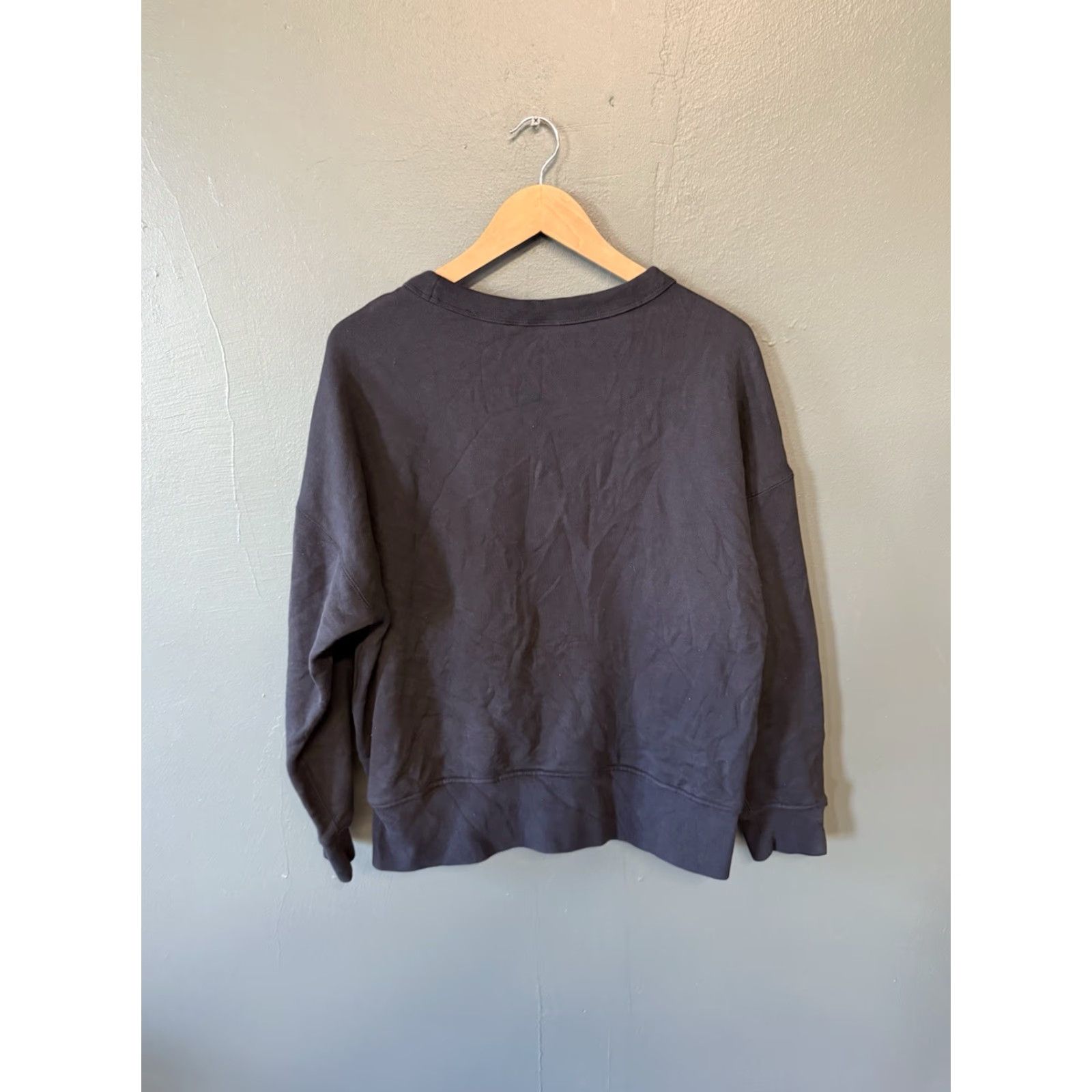 Adidas Adidas Womens Black Long Sleeve Pullover Athletic Sweatshirt Size Medium Size M / US 6-8 / IT 42-44 - 2 Thumbnail