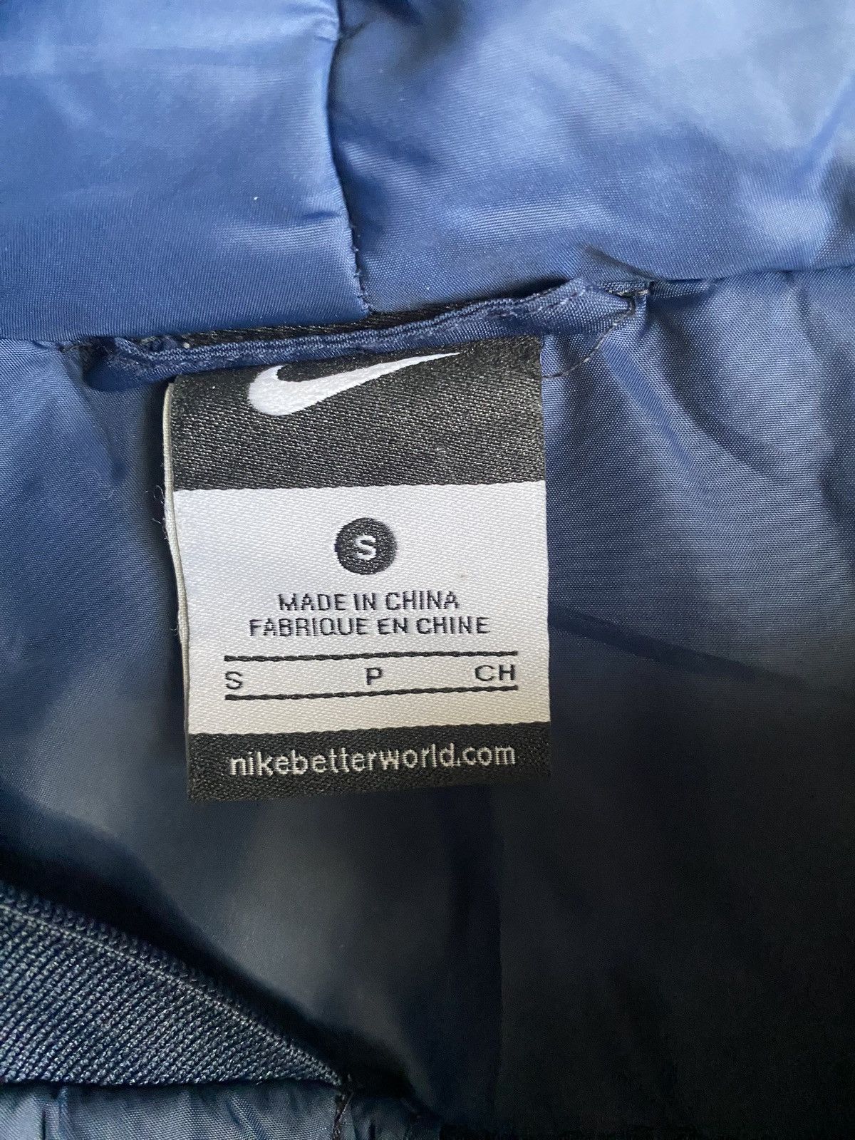Nike Nike Fc Barcelona Puffer Jacket Size Small Size US S / EU 44-46 / 1 - 5 Thumbnail