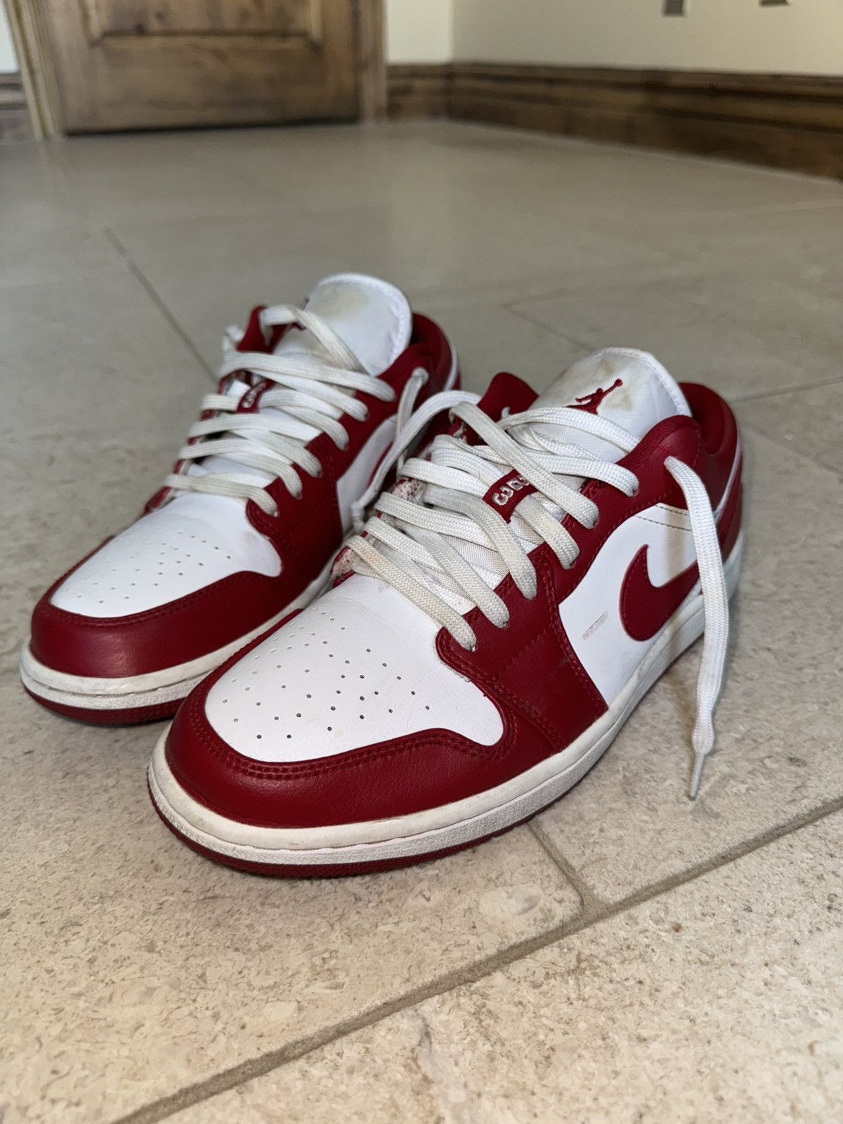 Nike Jordan 1’s low gym red Size US 9 / EU 42 - 4 Thumbnail