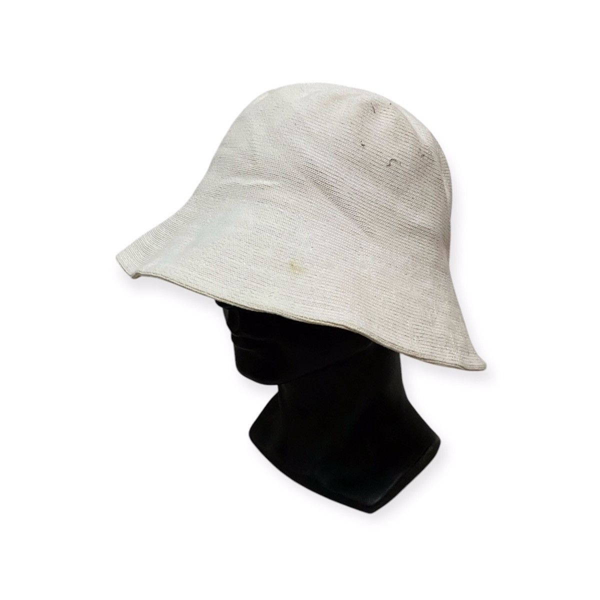 Japanese Brand × Uniqlo Japanese Brand Uniqlo Plain Bucket Hat Size ONE SIZE - 1 Thumbnail