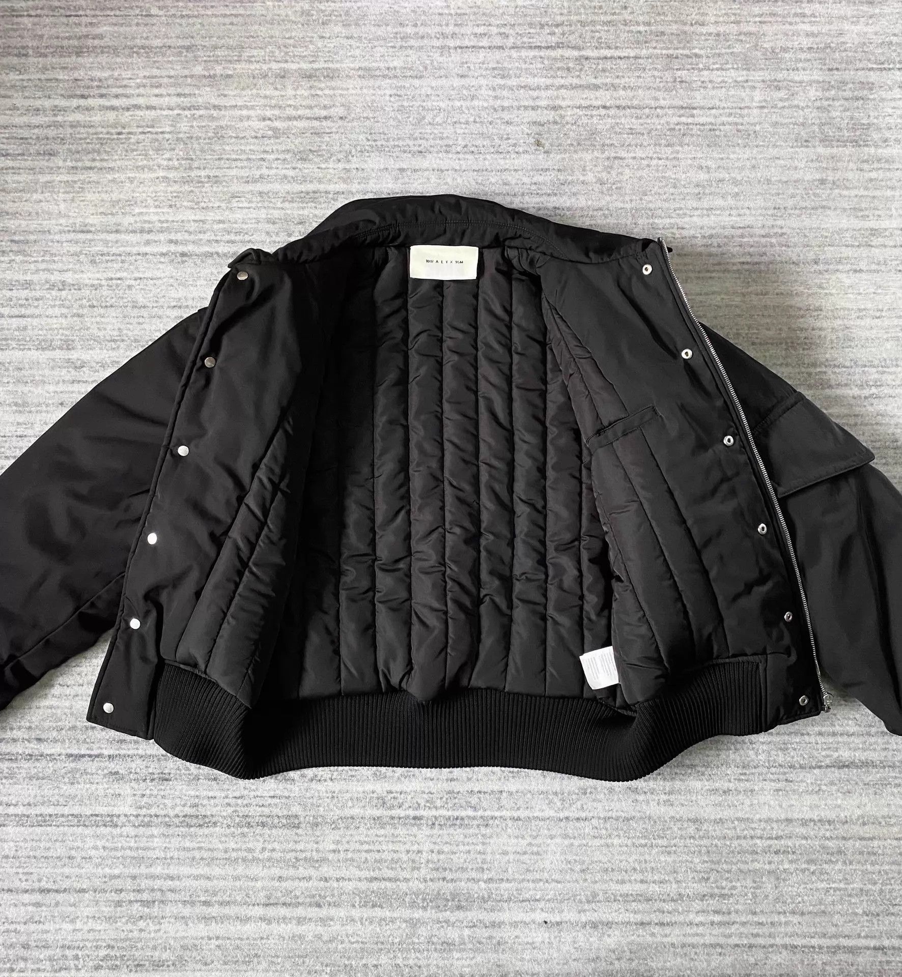 Alyx Alyx Bomber Jacket Pocket Cotton M 9.8/10 Size US M / EU 48-50 / 2 - 2 Thumbnail