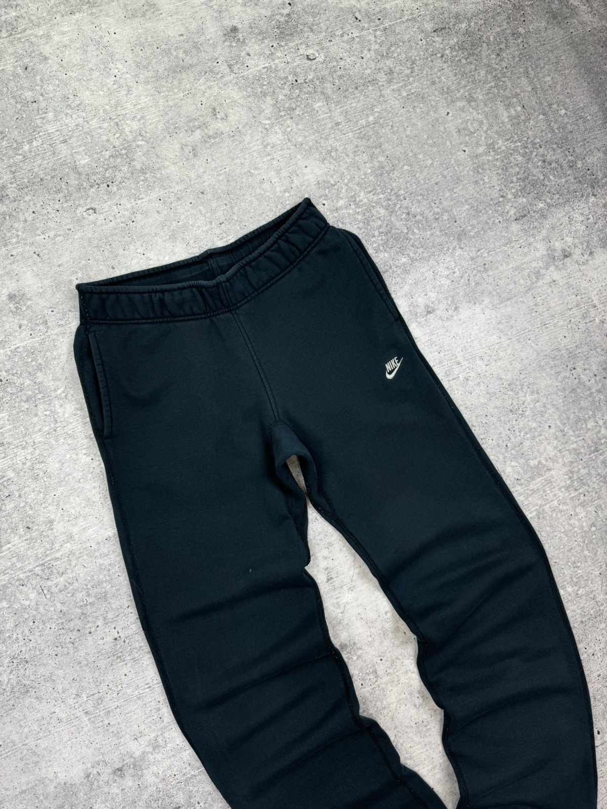 Nike Vintage Nike Swoosh Logo Dark Blue Sweatpants Track Pants S Size US 30 / EU 46 - 7 Thumbnail