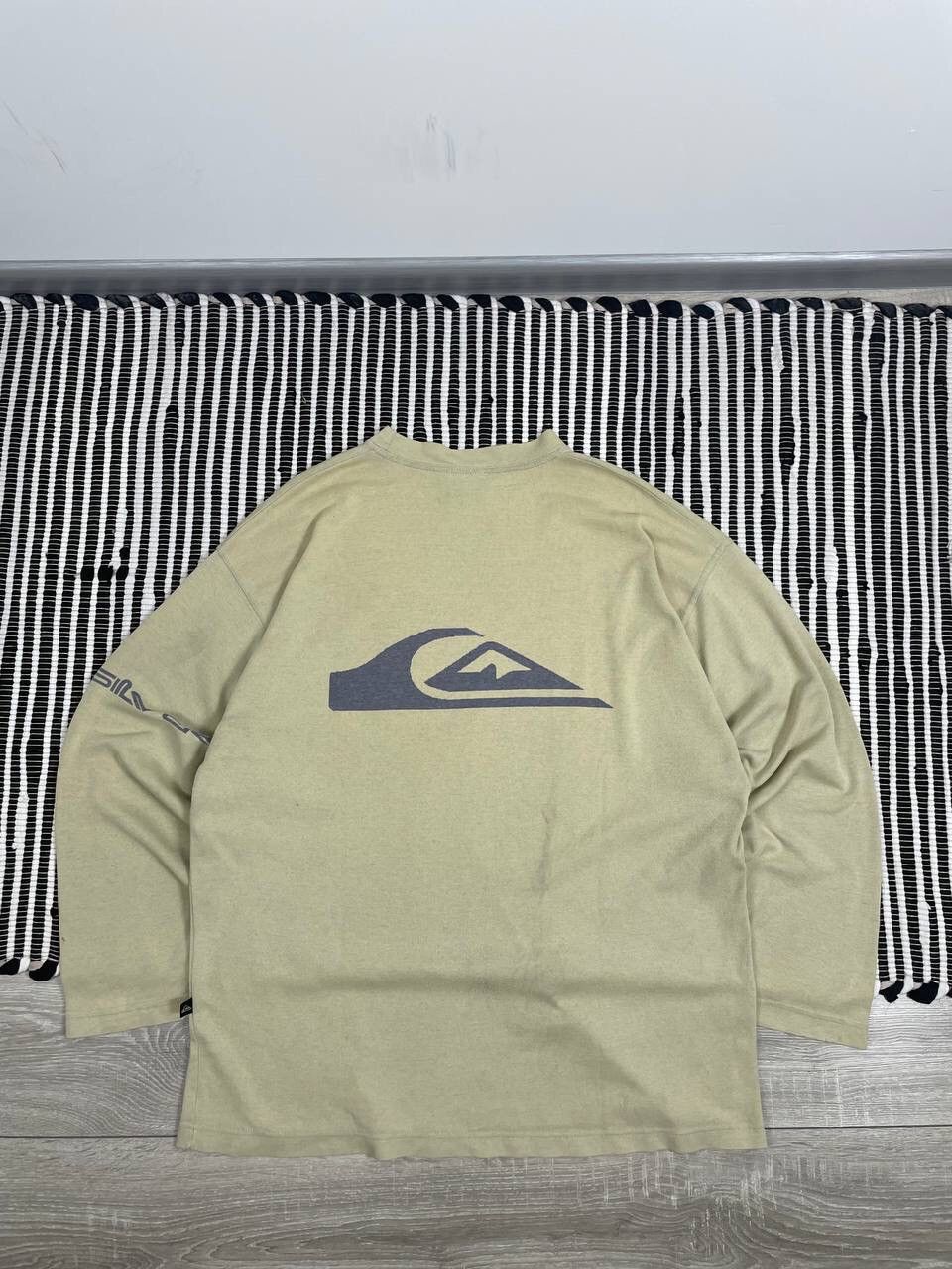 Vintage Quiksilver Big Logo Long Sleeve Y2K