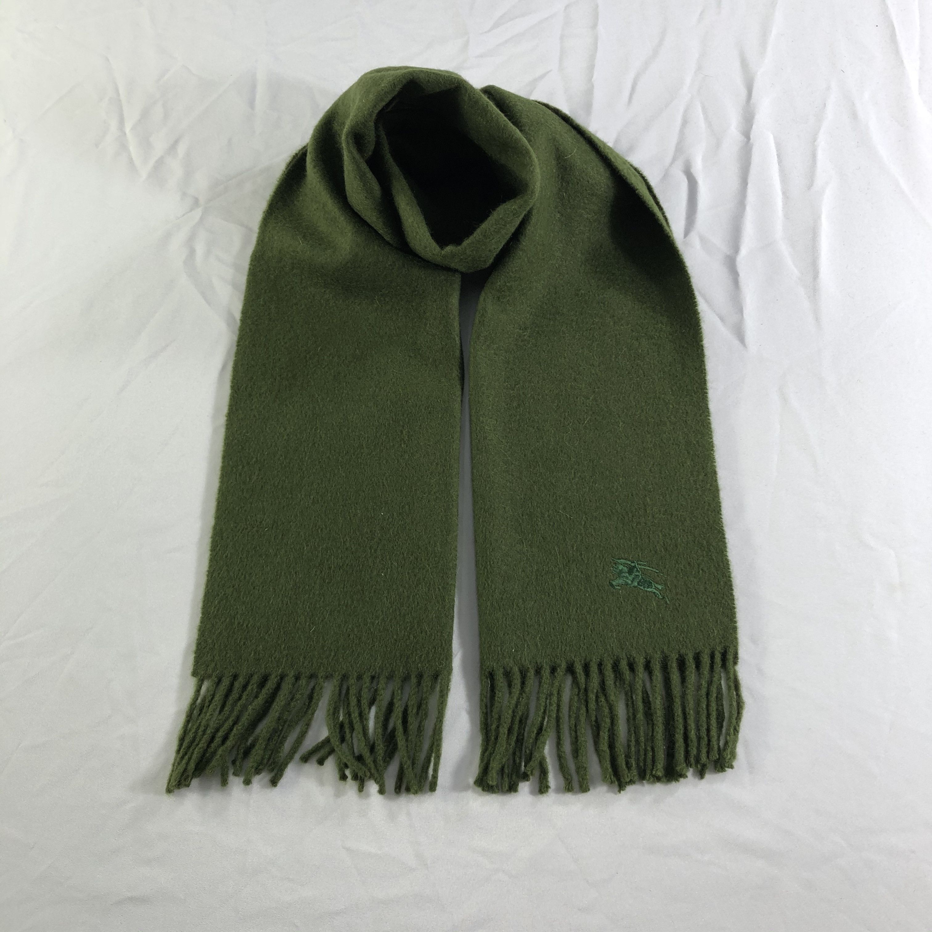 Burberry Burberrys Cashmere Scarf Muffler Neckwear V2339 Size ONE SIZE - 1 Thumbnail