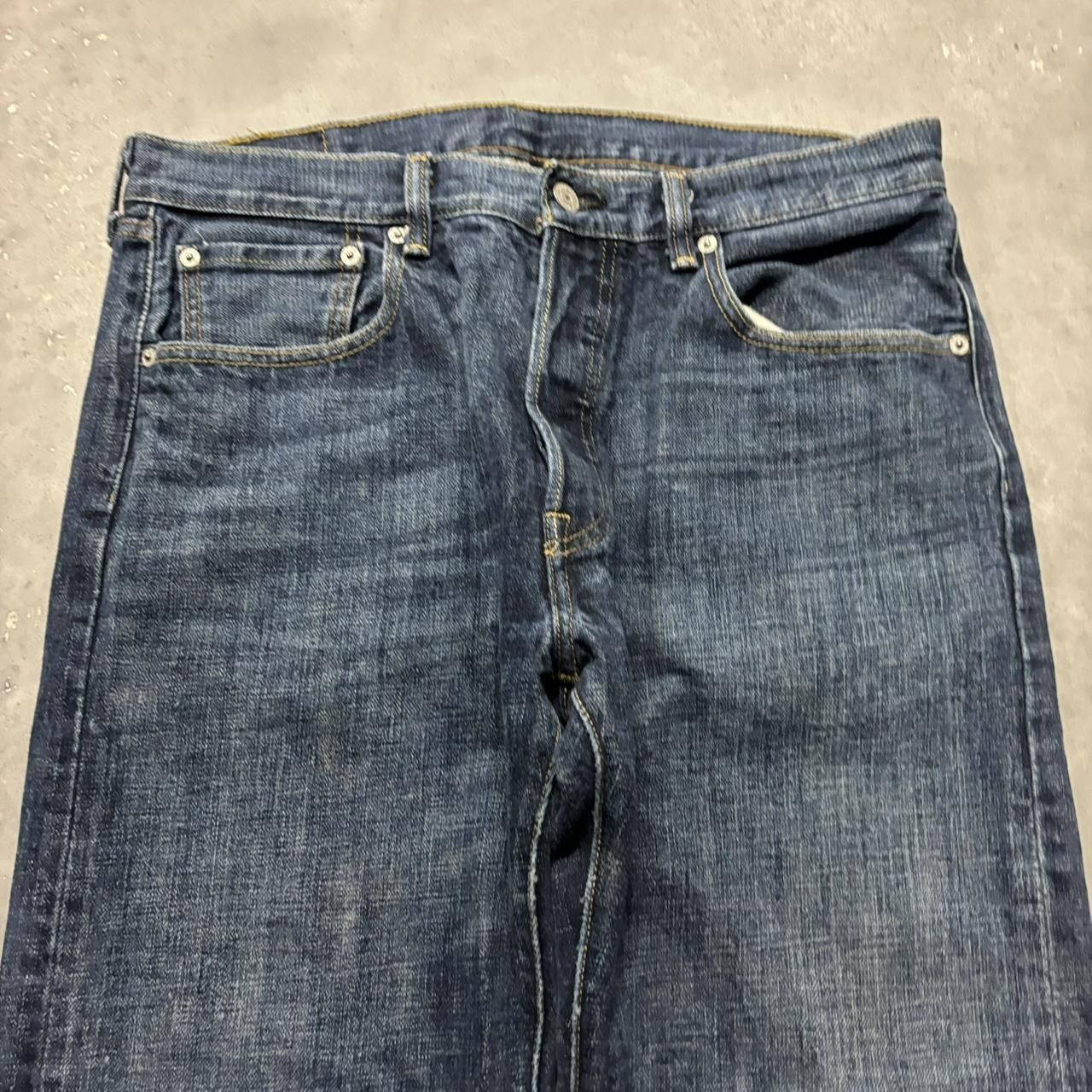 Levi's × Vintage Crazy Vintage Y2K/2000s Grunge Dark Wash Levi’s 501 Denim Jeans! Size US 33 - 5 Thumbnail