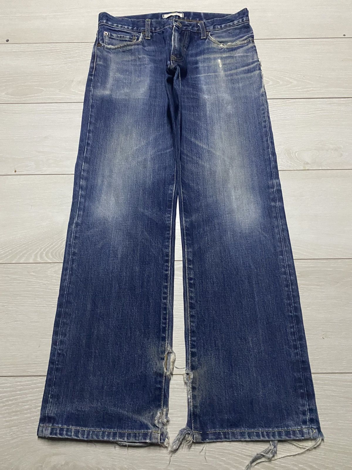 Uniqlo Vintage Japanese Uniqlo Faded Wash Destroy Slim Jeans Size US 30 / EU 46 - 1 Thumbnail