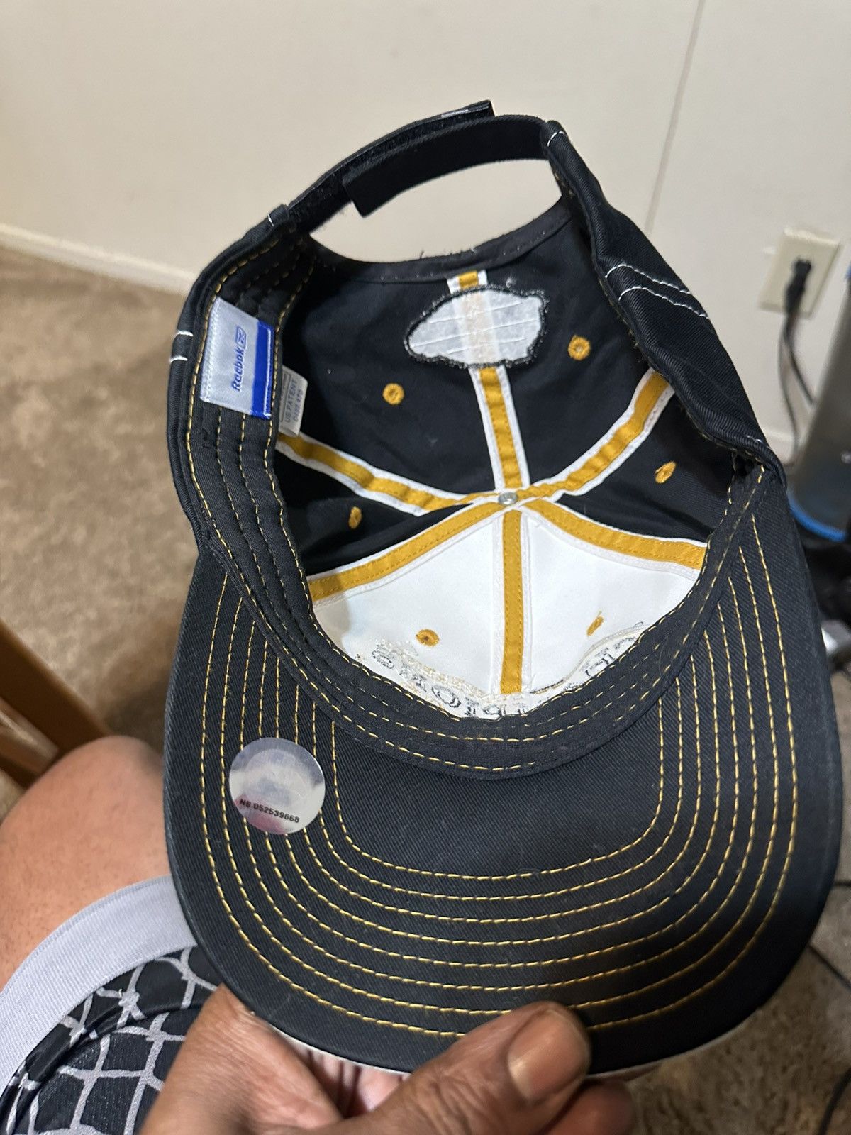 NCAA Vintage NBA Reebok Dallas Mavericks hat 2006 Size ONE SIZE - 7 Thumbnail