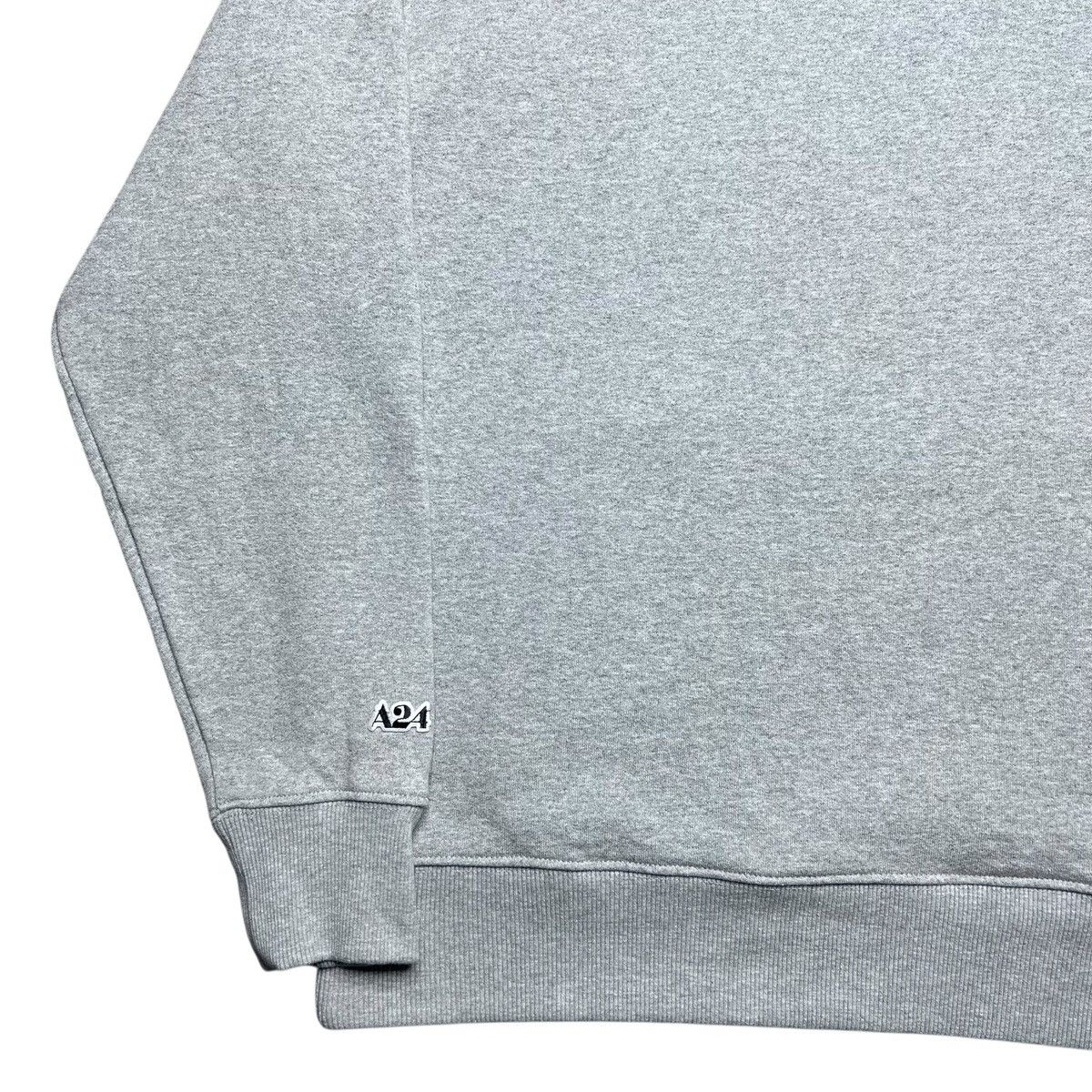 A24 A24 Movies Grey Embroidered Patch Pullover Hoodie Sz L Size US L / EU 52-54 / 3 - 22 Thumbnail