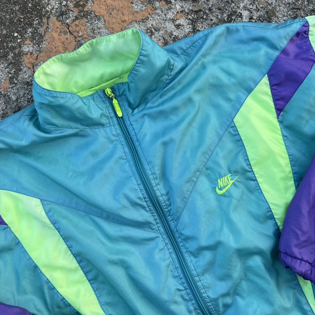 Nike × Vintage Nike Retro Vintage 90s Center Swoosh Logo Windbreaker Jacket Size US XL / EU 56 / 4 - 5 Thumbnail
