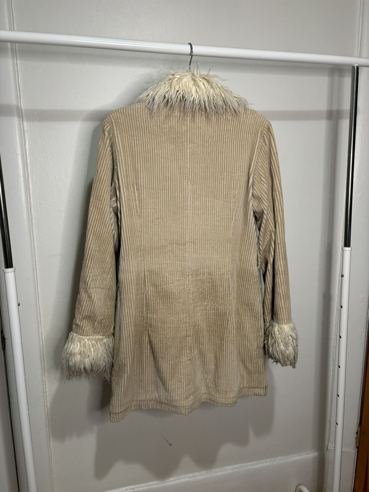 Buffalo David Bitton × Vintage Vintage Y2K Beige Corduroy Faux Fur Afghan Trench Jacket Size L / US 10 / IT 46 - 8 Thumbnail