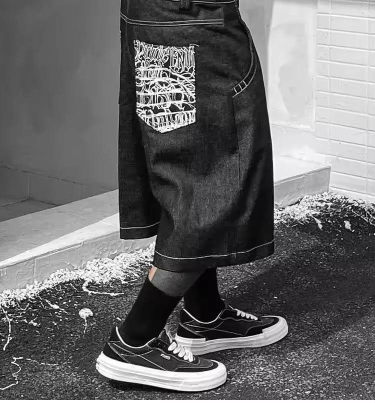 Japanese Brand × Vintage vintage denim shorts from the 2000s. Size US 34 / EU 50 - 4 Thumbnail