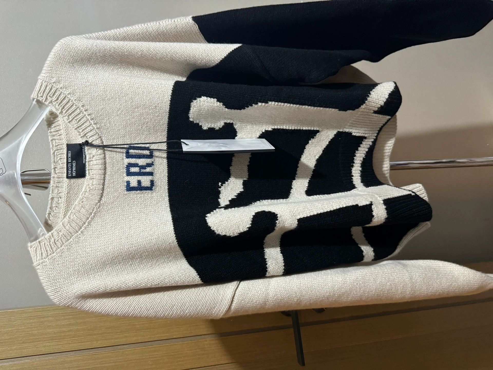 Enfants Riches Deprimes Enfants Riches Deprimes ERD 24SS beige cashmere sweater -DMC Size US L / EU 52-54 / 3 - 1 Thumbnail