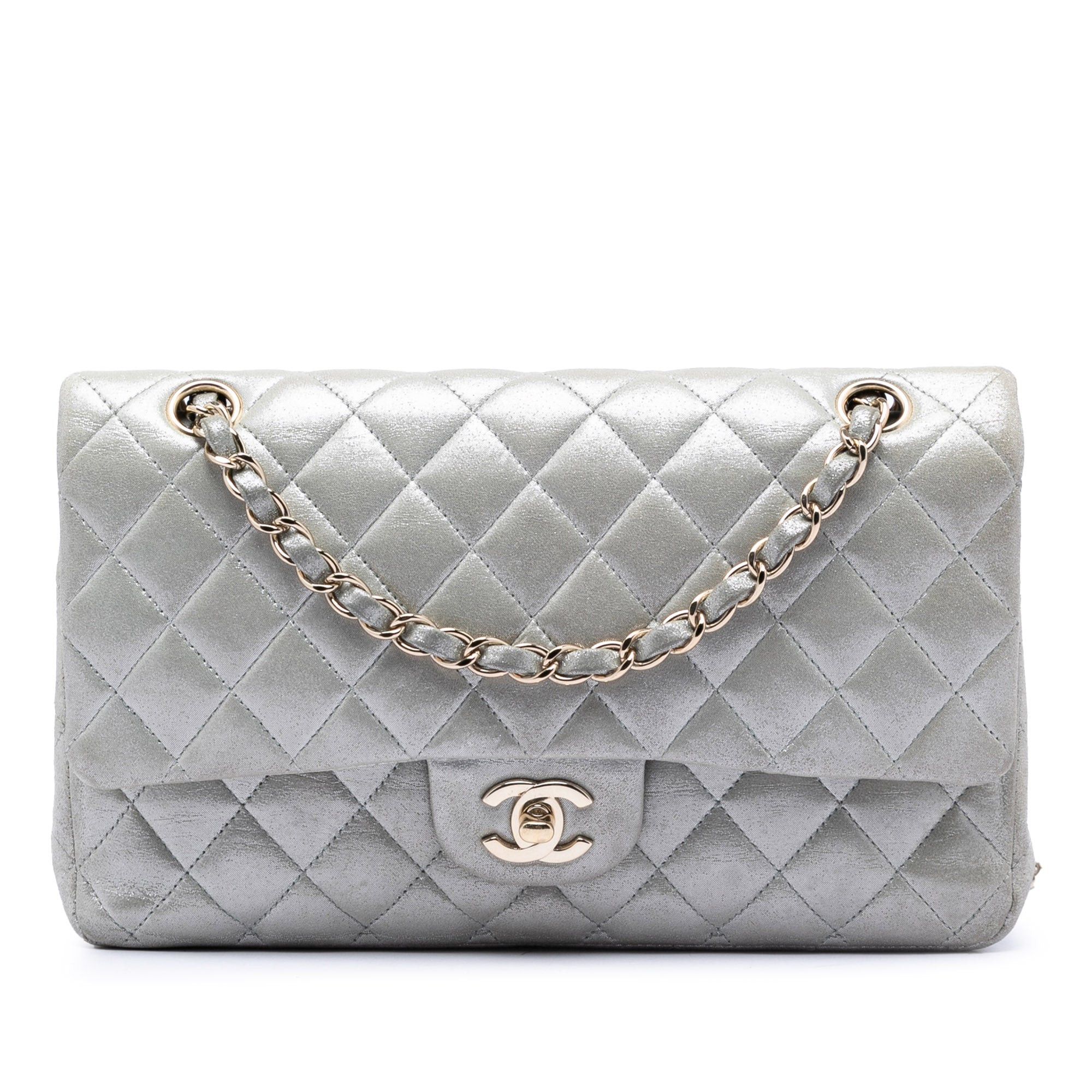 Chanel Medium Classic Iridescent Lambskin Double Flap Size ONE SIZE - 1 Thumbnail