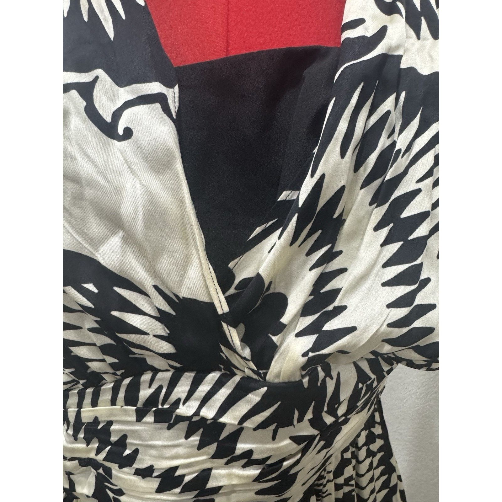 Reiss REISS Hallie Printed Halter Neck Maxi Dress in Black/White Size S / US 4 / IT 40 - 6 Thumbnail