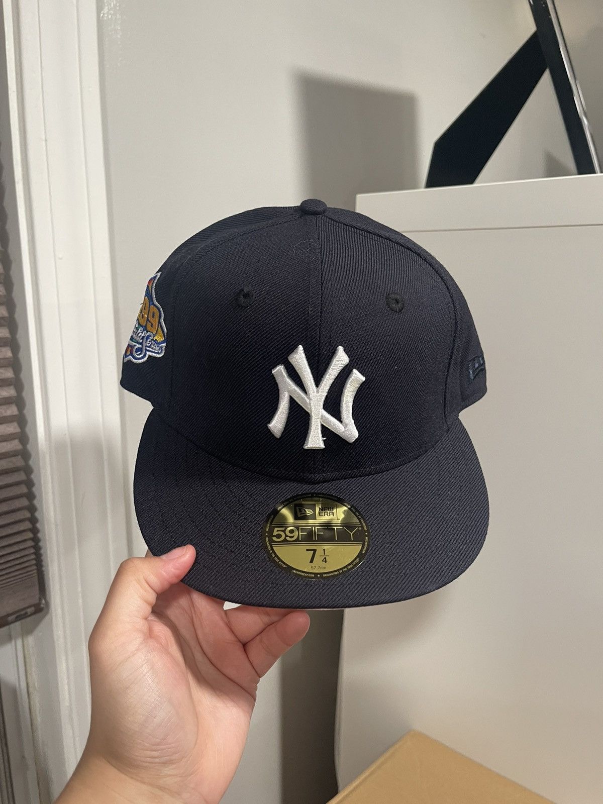 Other Hat Heaven ‘Pink UV’ New York Yankees Fitted Size 7 1/4 Size ONE SIZE - 1 Thumbnail