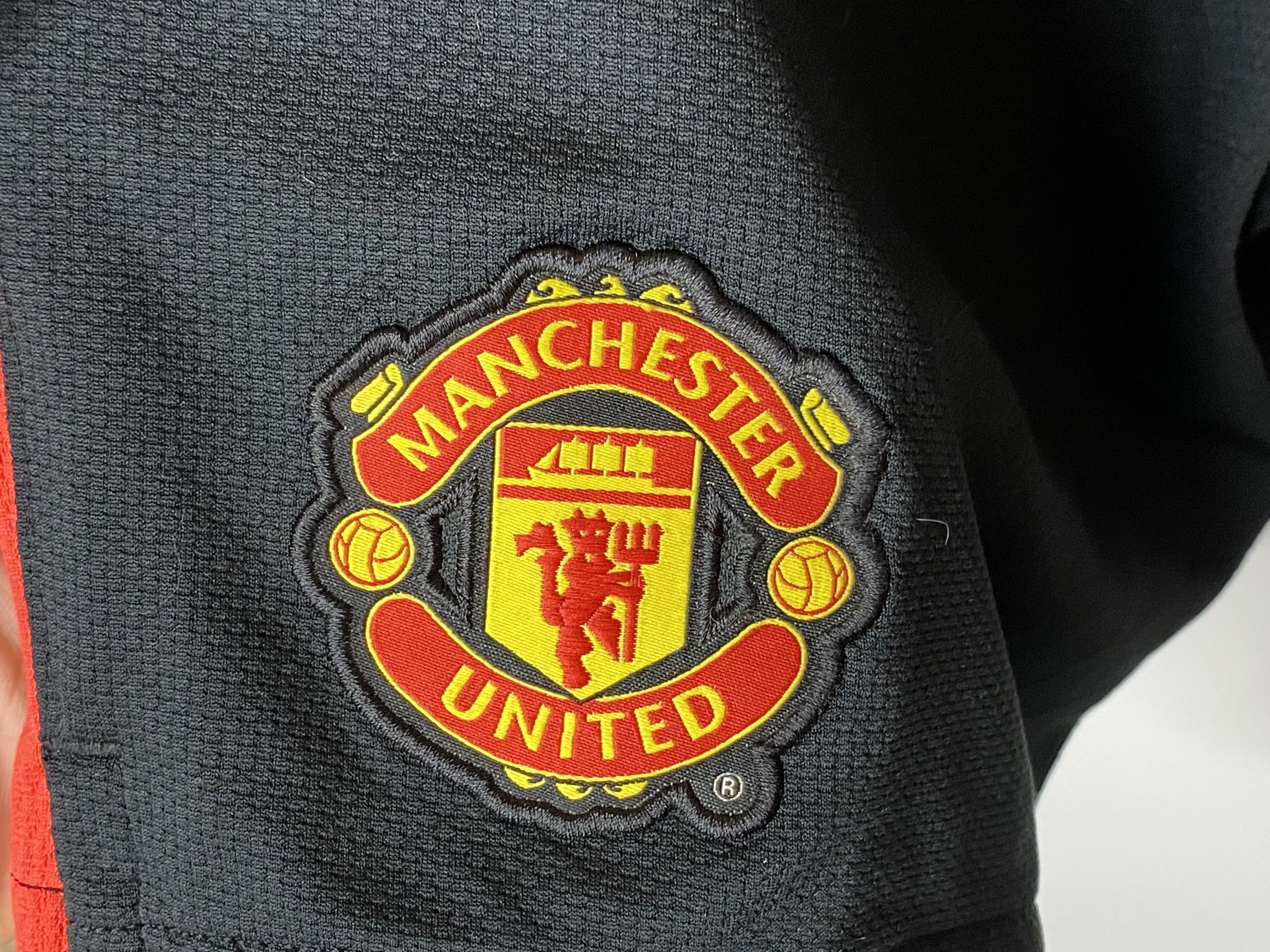 Nike MANCHESTER UNITED 2014 2015 FOOTBALL SOCCER SHORTS NIKE Size US 32 / EU 48 - 4 Thumbnail