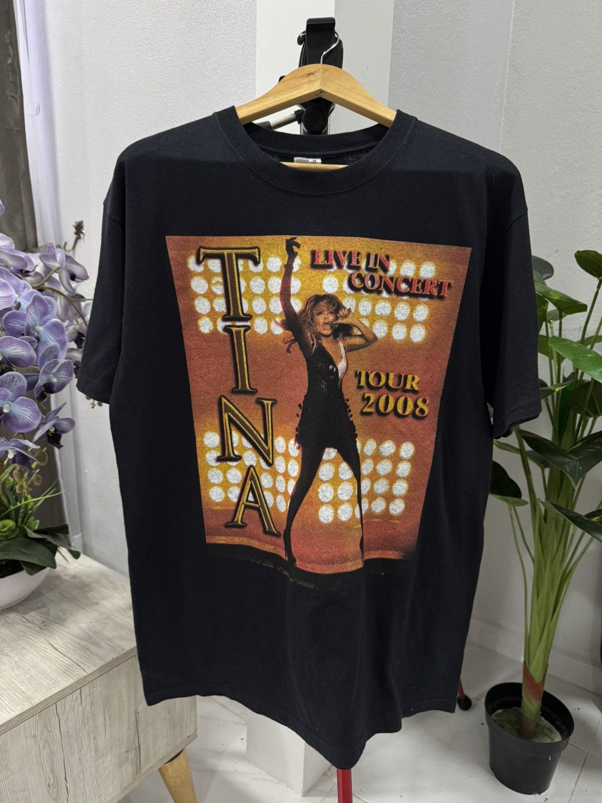 image of Band Tees x Vintage 00S Vintage Tina Turner 2008 Tour Short Sleeve T-Shirt in Black (Size Large)