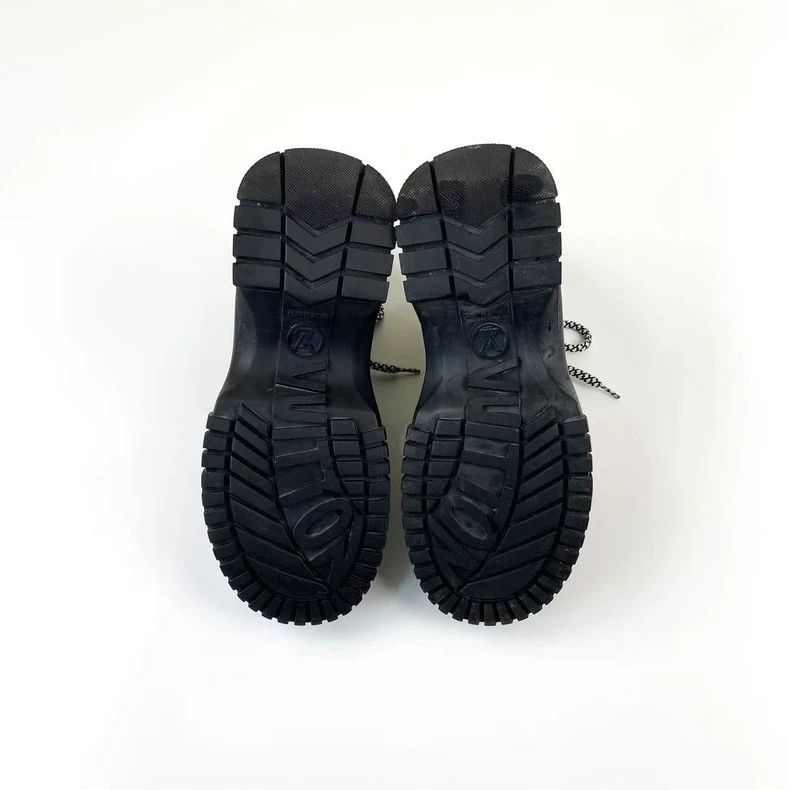 Louis Vuitton Louis Vuitton Hot Black Leather Boots Size US 7 / IT 37 - 7 Thumbnail