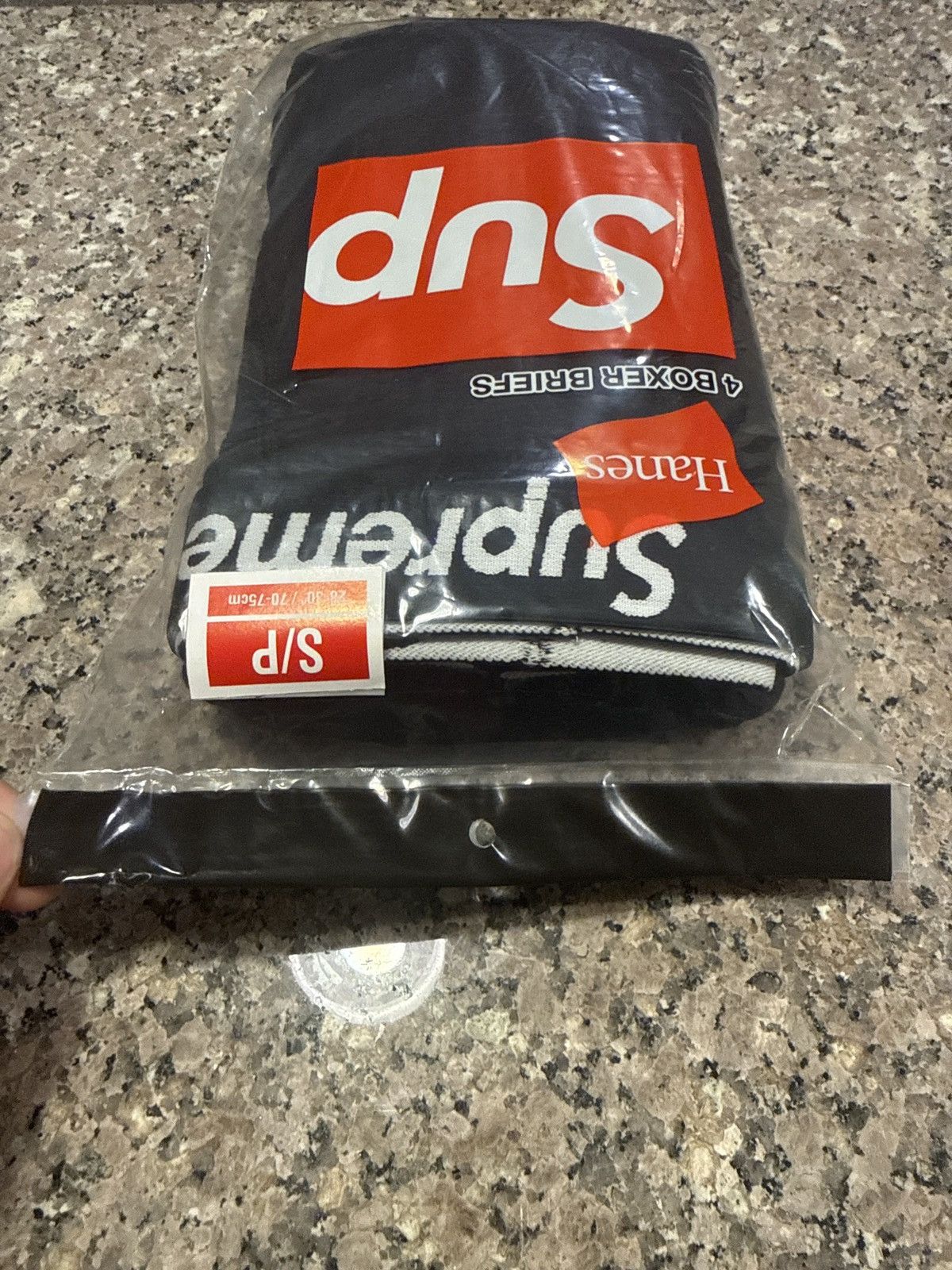 Supreme NEW UNOPENED PACK SUPREME BOXERS Size 30 - 4 Thumbnail
