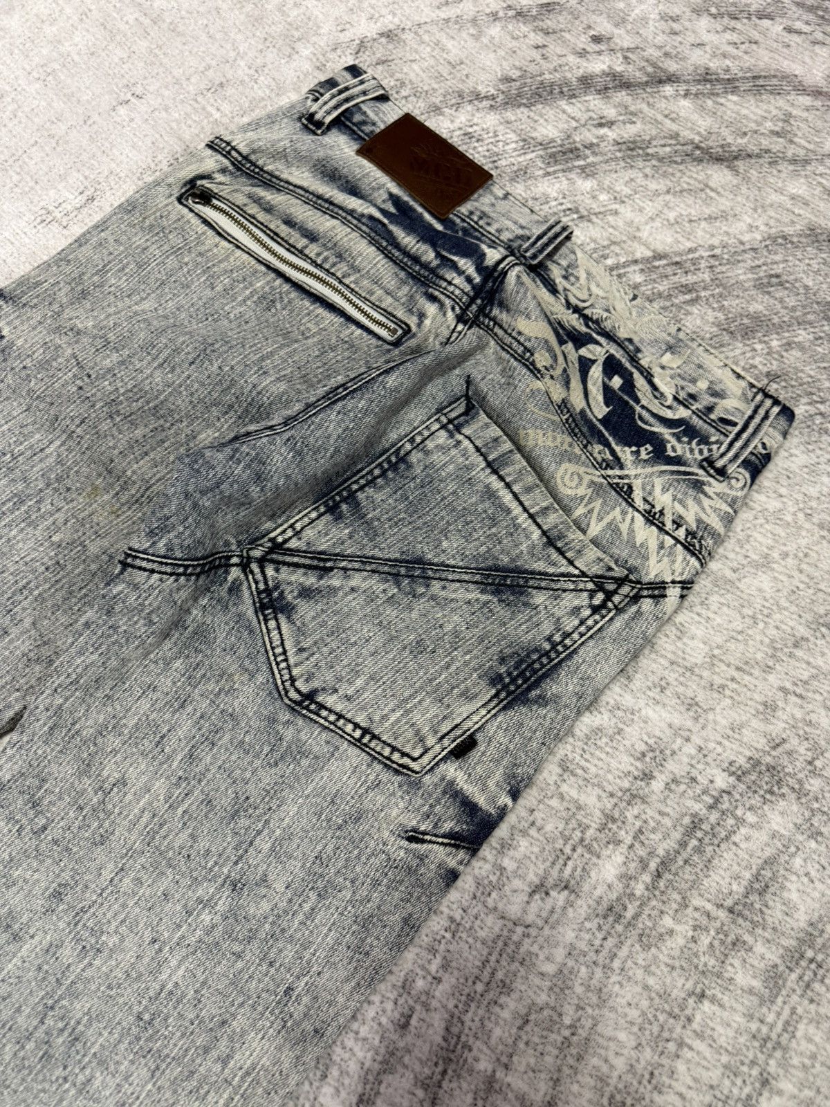 Japanese Brand × PHENOMENON MCD Japan Acid Wash Deconstructed Distressed Jeans Size US 30 / EU 46 - 14 Thumbnail