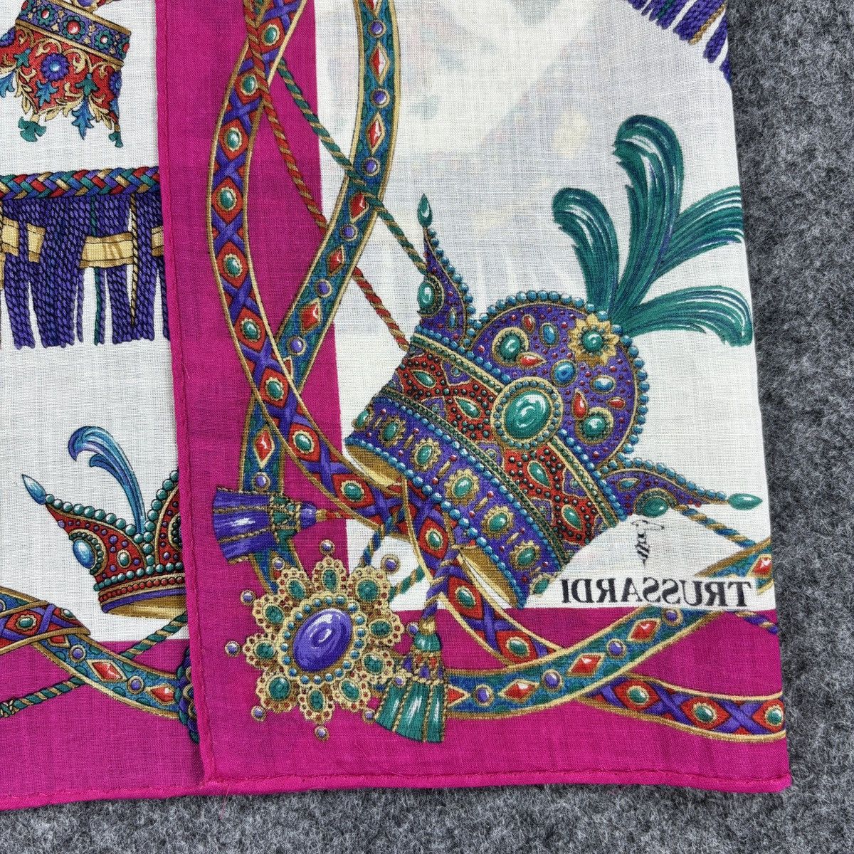 Trussardi × Vintage Handkerchief # E013 # Bandana # Neckerchief Size ONE SIZE - 3 Thumbnail