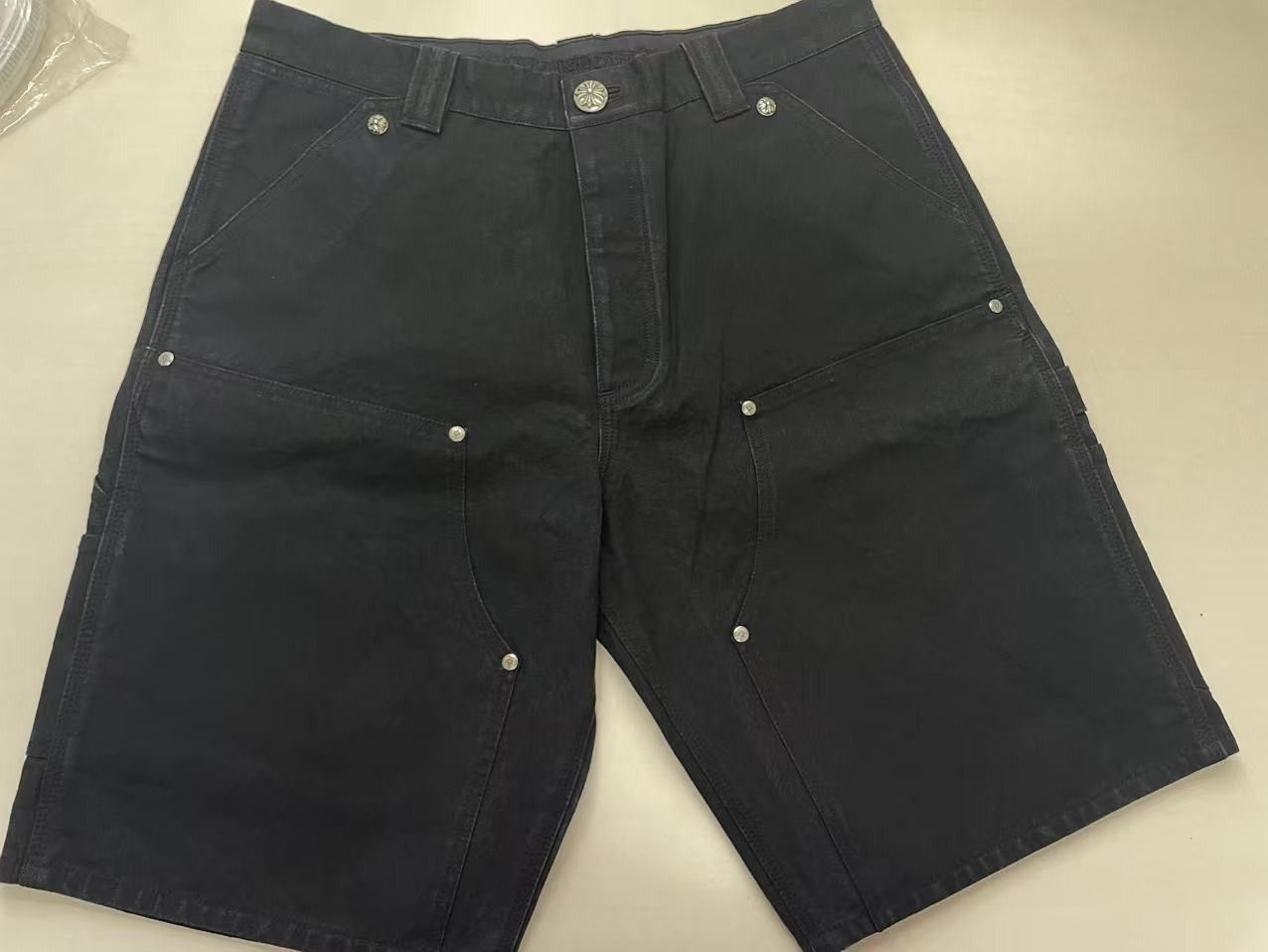 Chrome Hearts Chrome Hearts Black Cross Leather Patch Silver Button Shorts Size US 34 / EU 50 - 8 Thumbnail