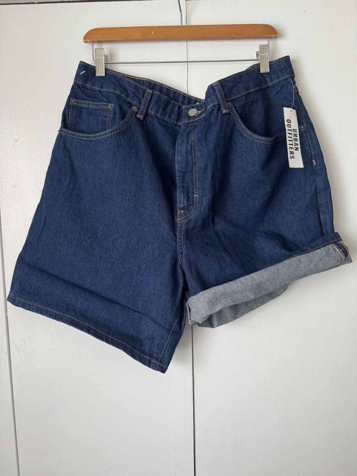 Bdg BDG Mid- Length Denim Shorts Size 34" / US 12 / IT 48 - 2 Thumbnail