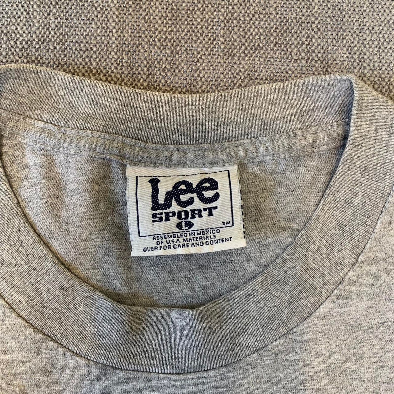 Lee Vintage 90s Lee Sport Dallas Cowboys T-shirt Size US L / EU 52-54 / 3 - 2 Thumbnail