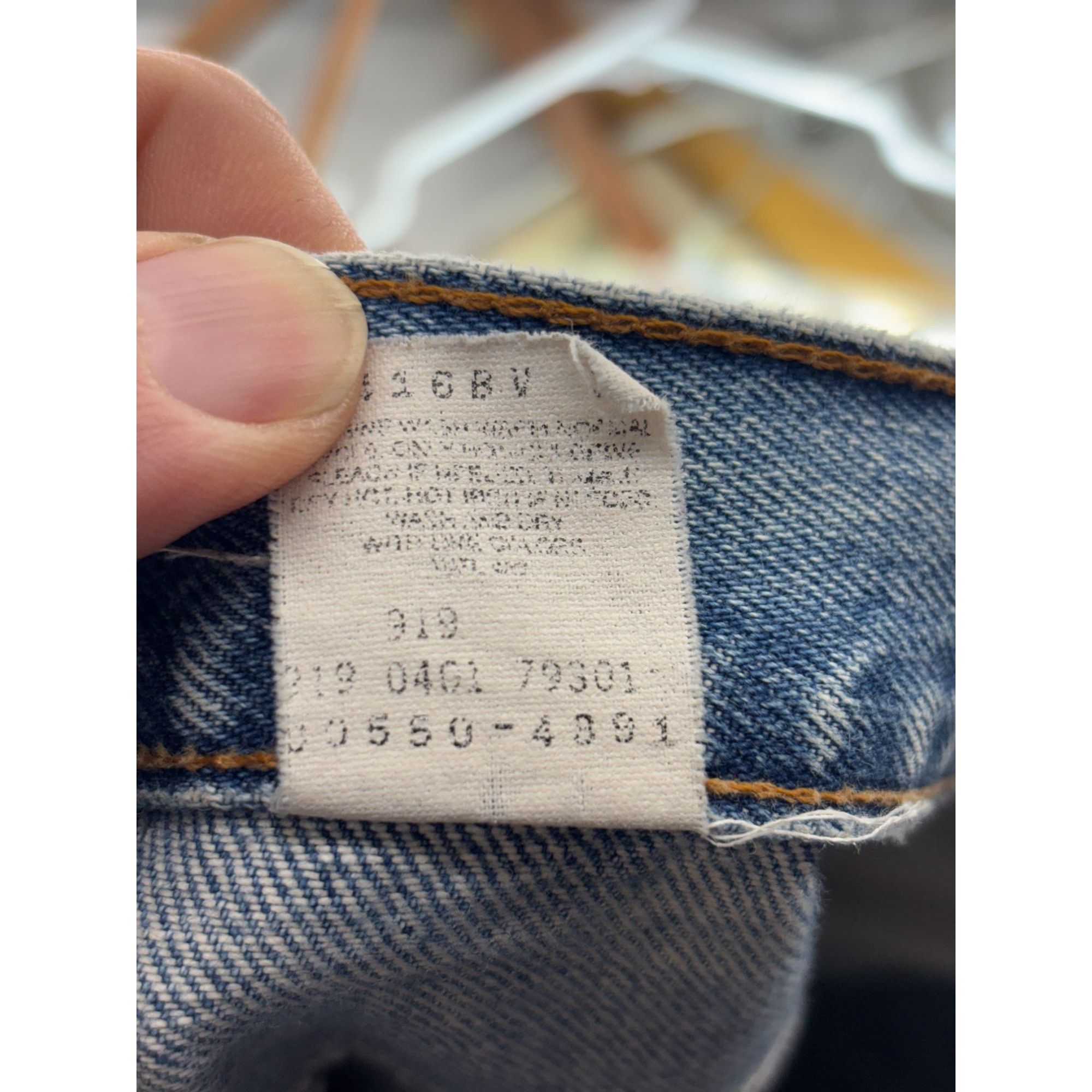 Levi's Vintage Levis Mens 550 Relaxed Fit Denim Shorts Light Wash S Size US 33 - 6 Thumbnail