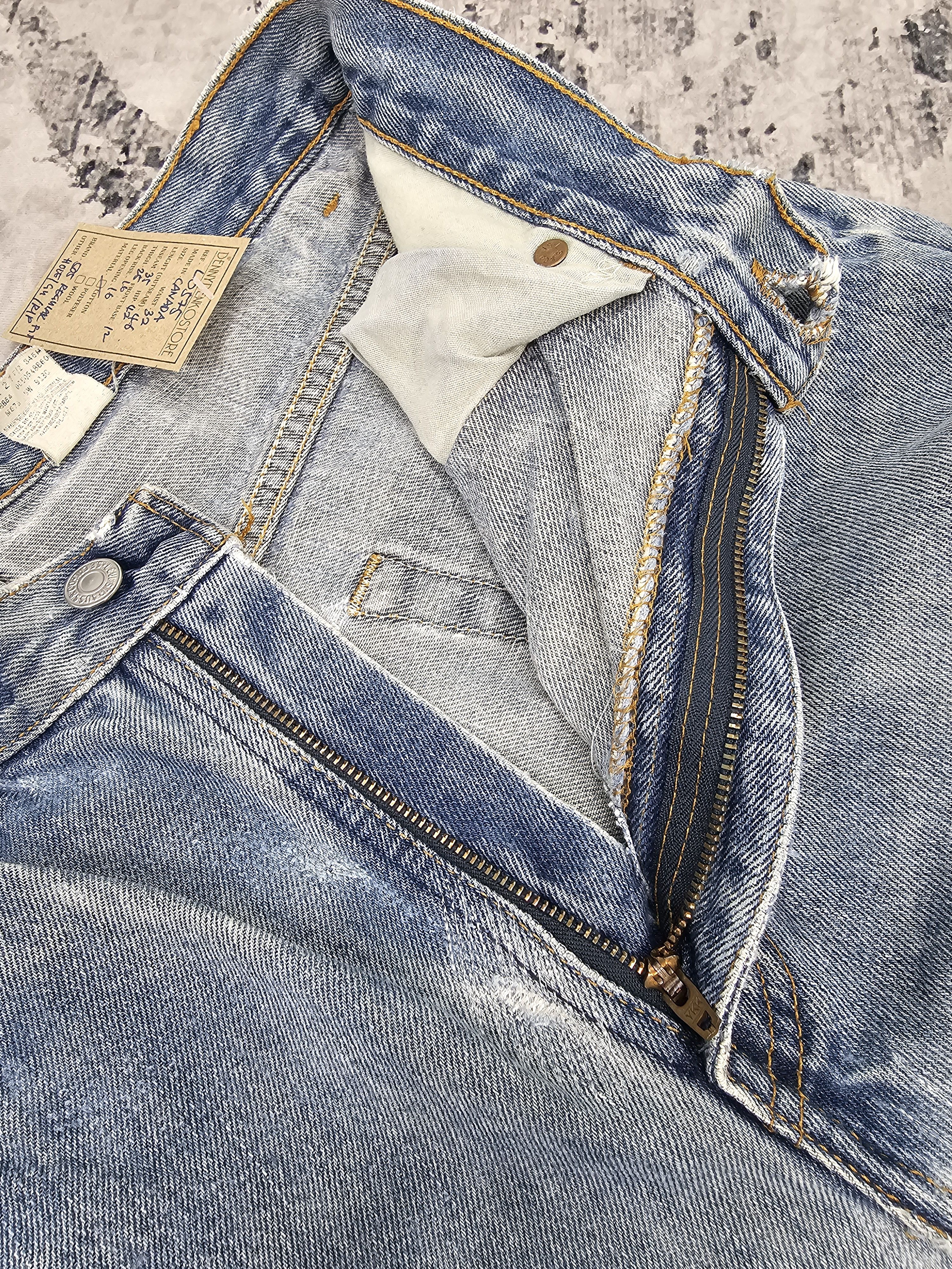 Levi's Vintage Clothing Vtg LEVIS 505 Regular Fit Faded Ripped Blue Jeans L0575 Size US 32 / EU 48 - 12 Thumbnail
