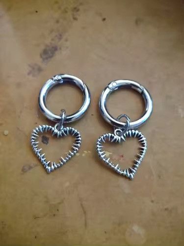 Other 2pcs Hollow Big Hearts Pendant Shoes Buckle Decoration Size ONE SIZE - 2 Thumbnail
