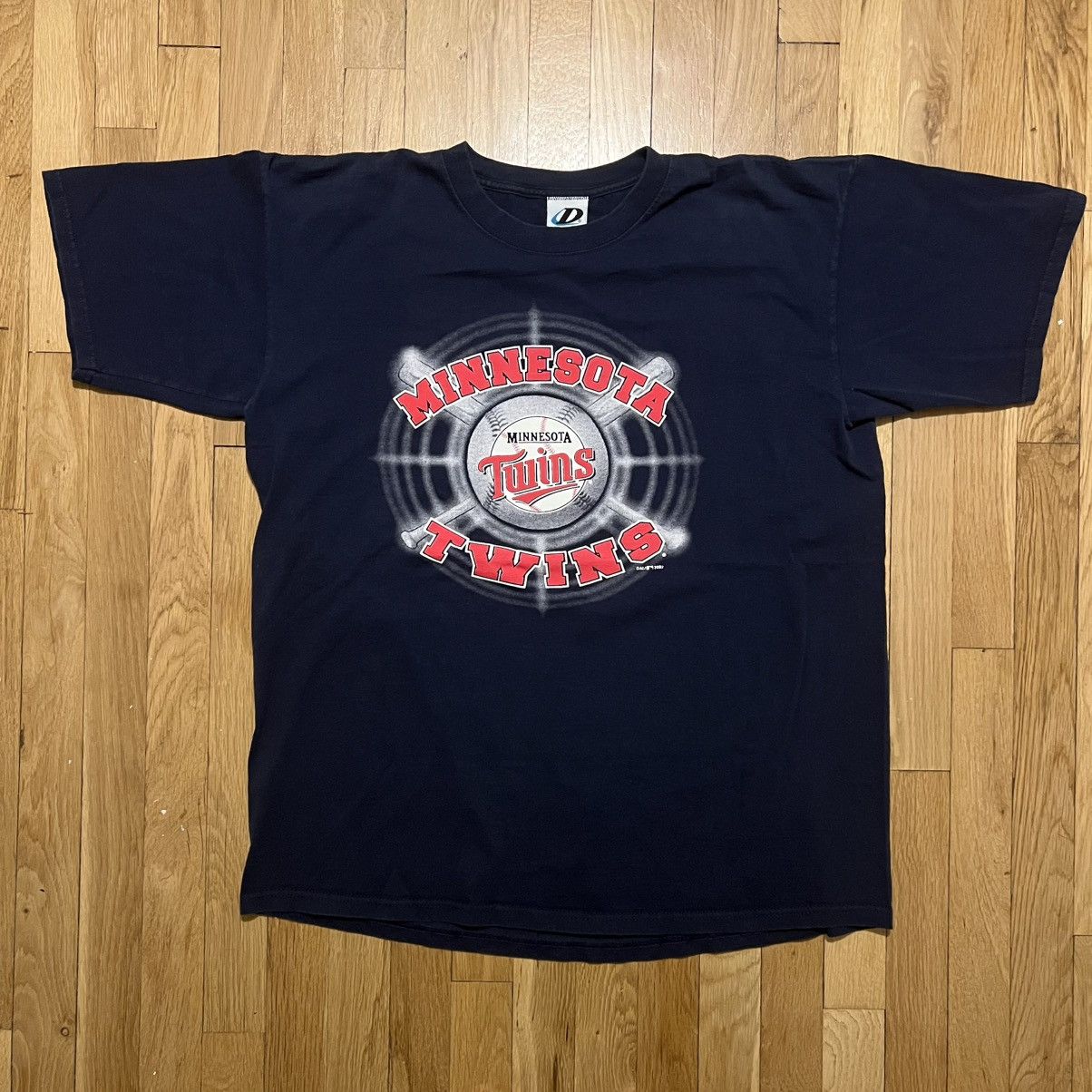 MLB Vintage 2002 Minnesota Twins Dynasty Navy Blue XL T Shirt Size US XL / EU 56 / 4 - 1 Thumbnail