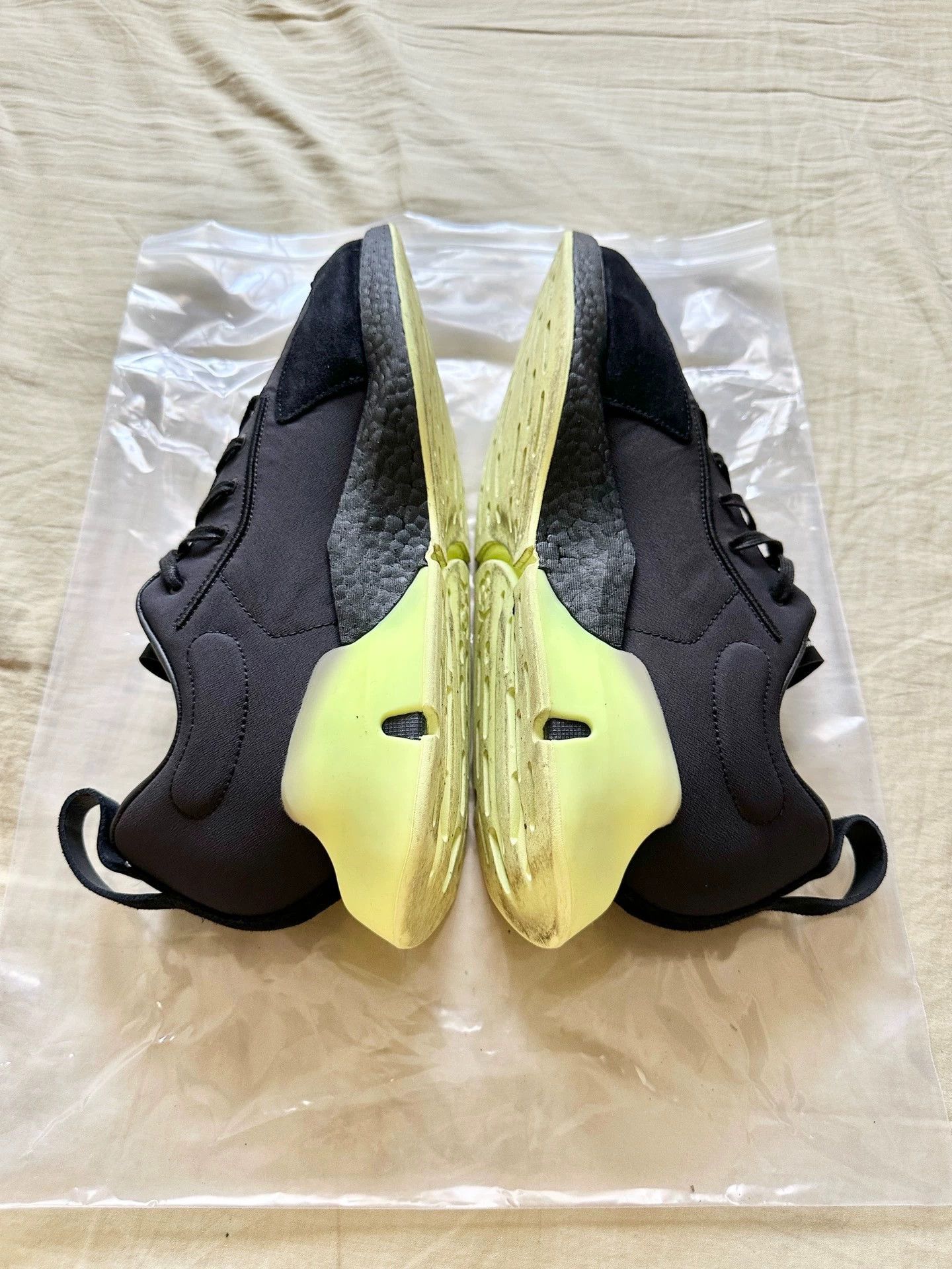 Y-3 Y-3 Orisan Low Unisex Running Shoes Black Neon Green Size US 10 / EU 43 - 4 Thumbnail