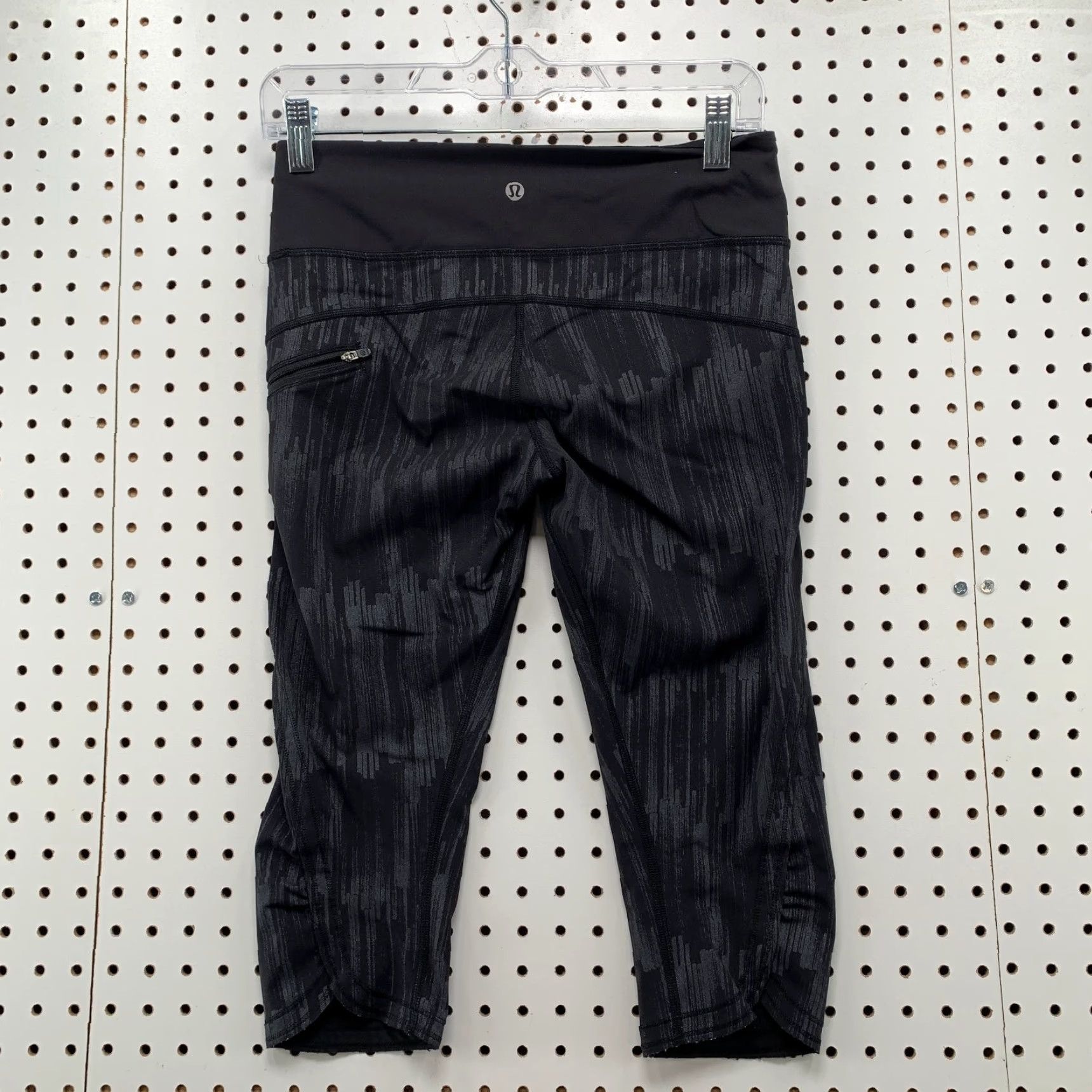 Lululemon Lululemon Run Crop Leggings Womens Size 6 Black Inspire 26x17 – Athletic Activewear Leggings Shirt? Size 28" / US 6 / IT 42 - 5 Thumbnail