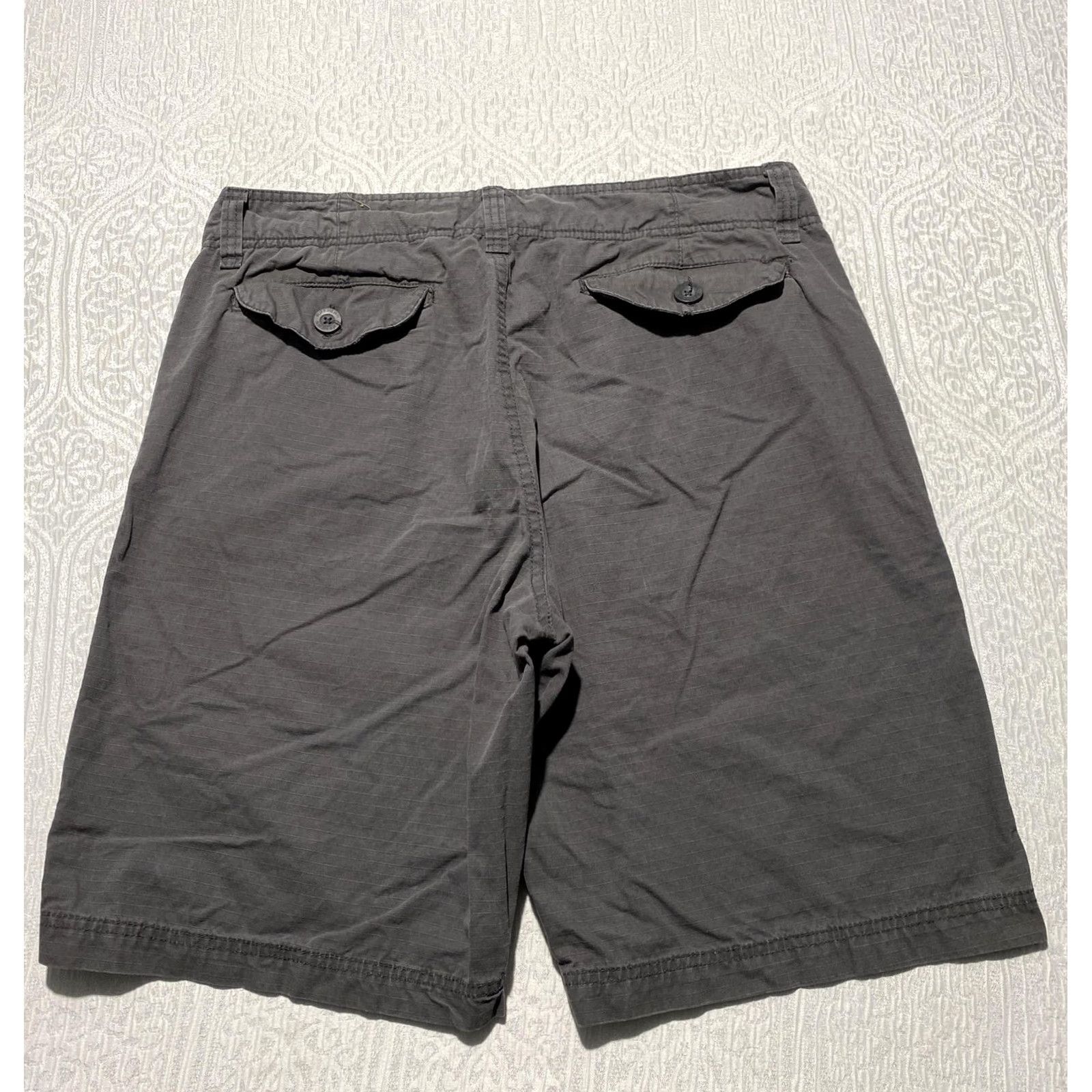Vintage Ruff Hewn Shorts Mens 34 Gray Chino Canvas Flat Front Pockets Casual Cotton Size US 34 / EU 50 - 2 Thumbnail