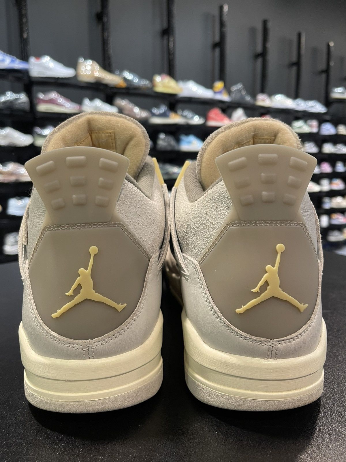 Jordan Brand Size 13 - Jordan 4 Craft Photon Dust Size US 13 / EU 46 - 4 Thumbnail