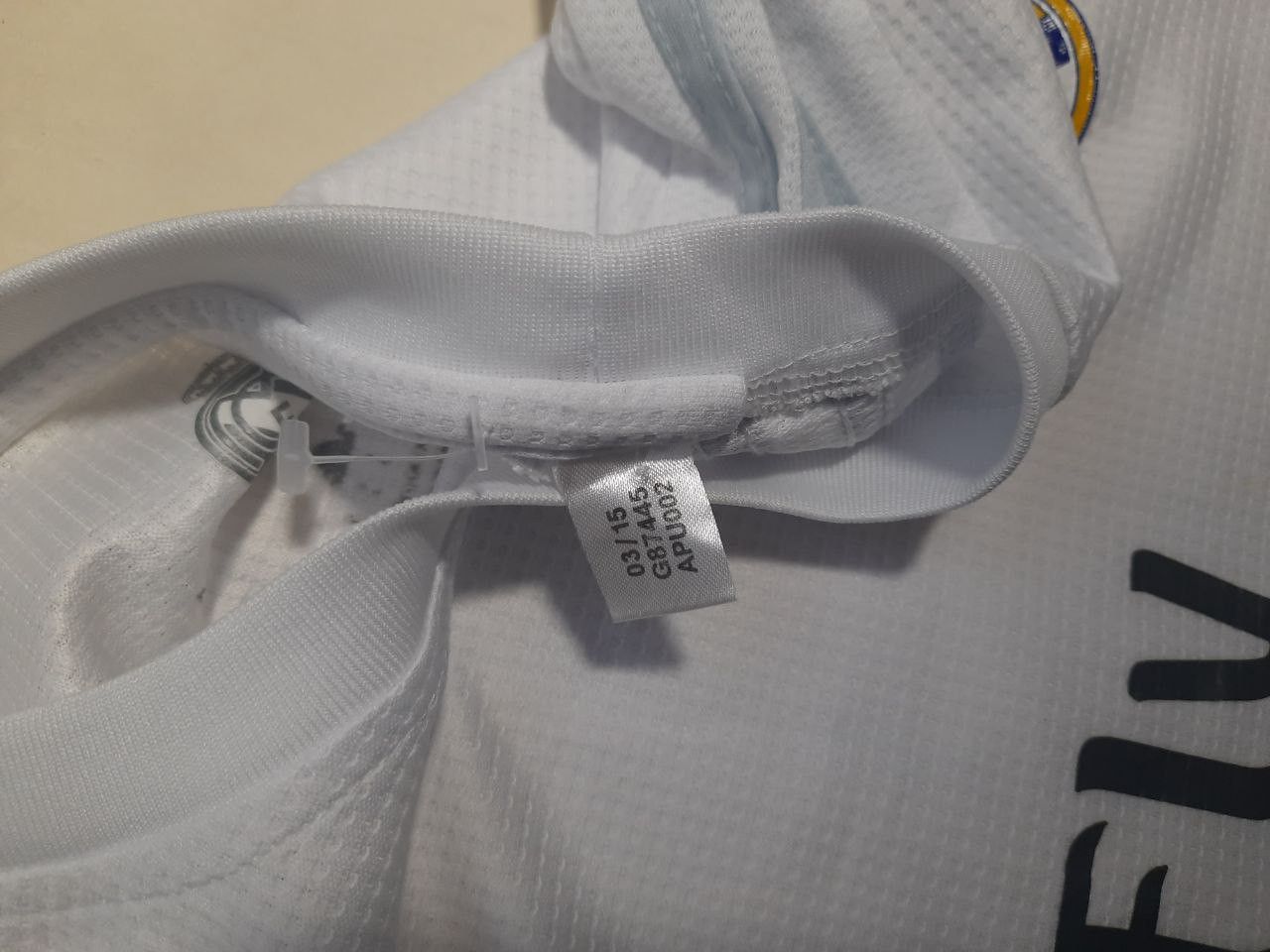 Adidas Adidas Real Madrid Home Jersey 2015-2016 size L Size US L / EU 52-54 / 3 - 12 Thumbnail