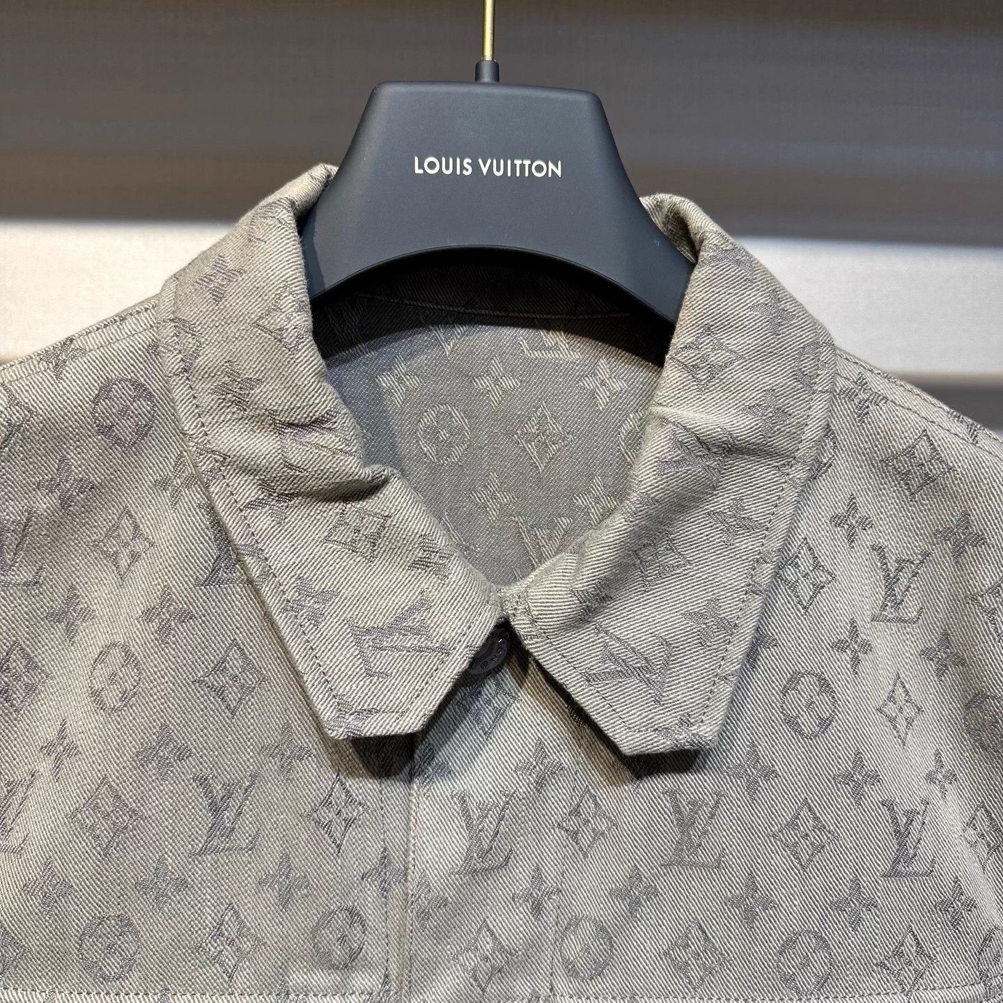 Louis Vuitton LV Gray All Over Monogram Denim Jacket Size 52 New Size US L / EU 52-54 / 3 - 2 Thumbnail