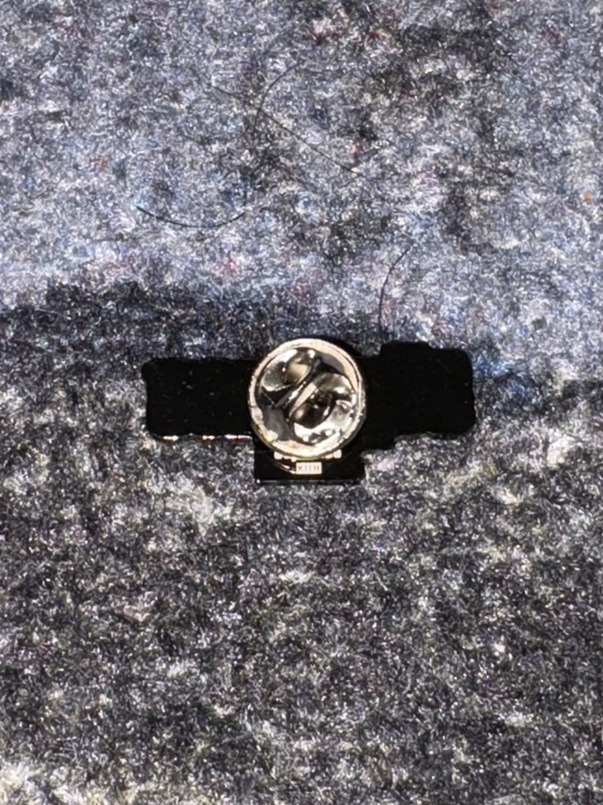 Kith Kith x The Sopranos Logo Pin Size ONE SIZE - 2 Thumbnail