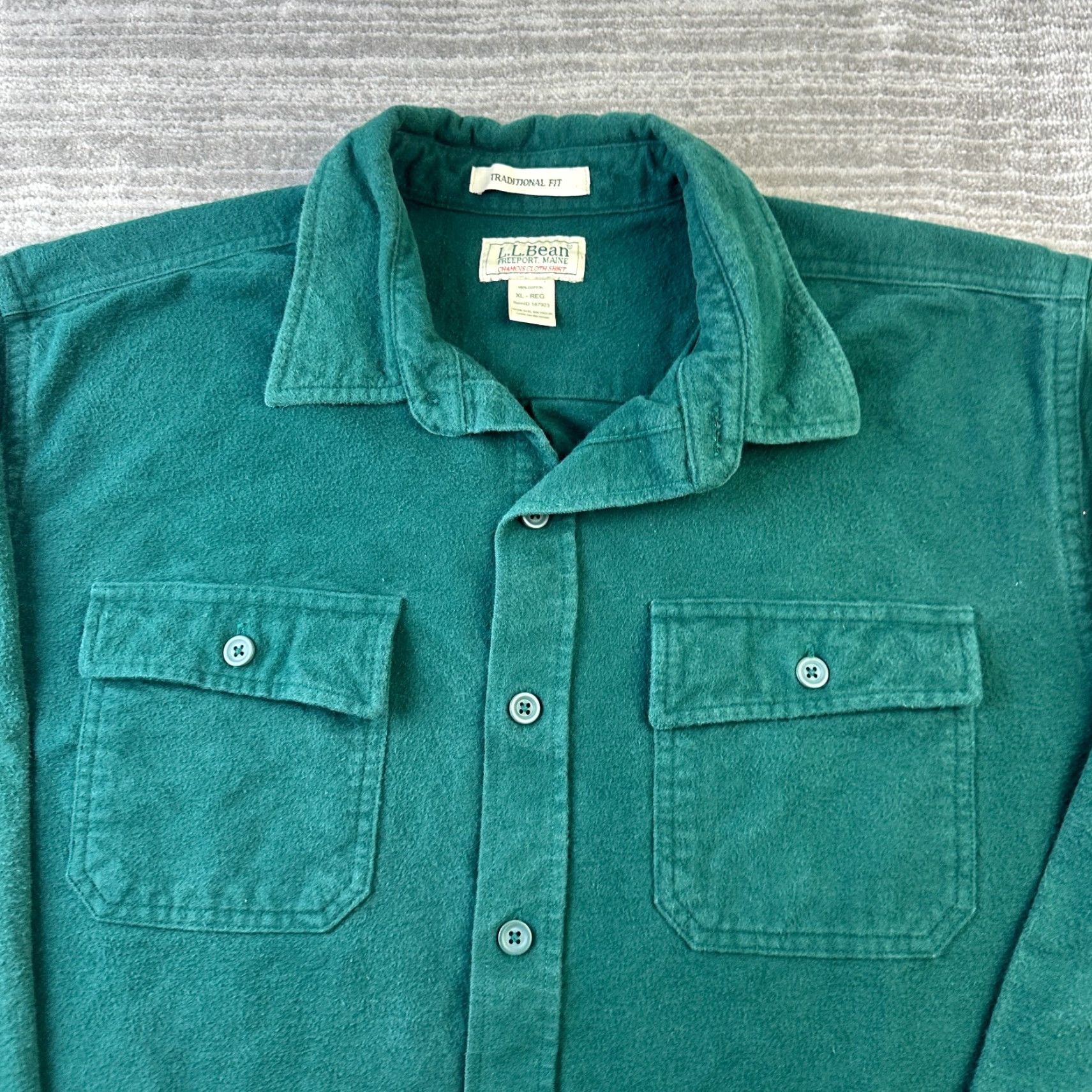Vintage VINTAGE LL Bean Shirt Mens XL Green Chamois Heavy Flannel 187923 Overshirt Shacket Button-Up Pocketed Size US XL / EU 56 / 4 - 3 Thumbnail
