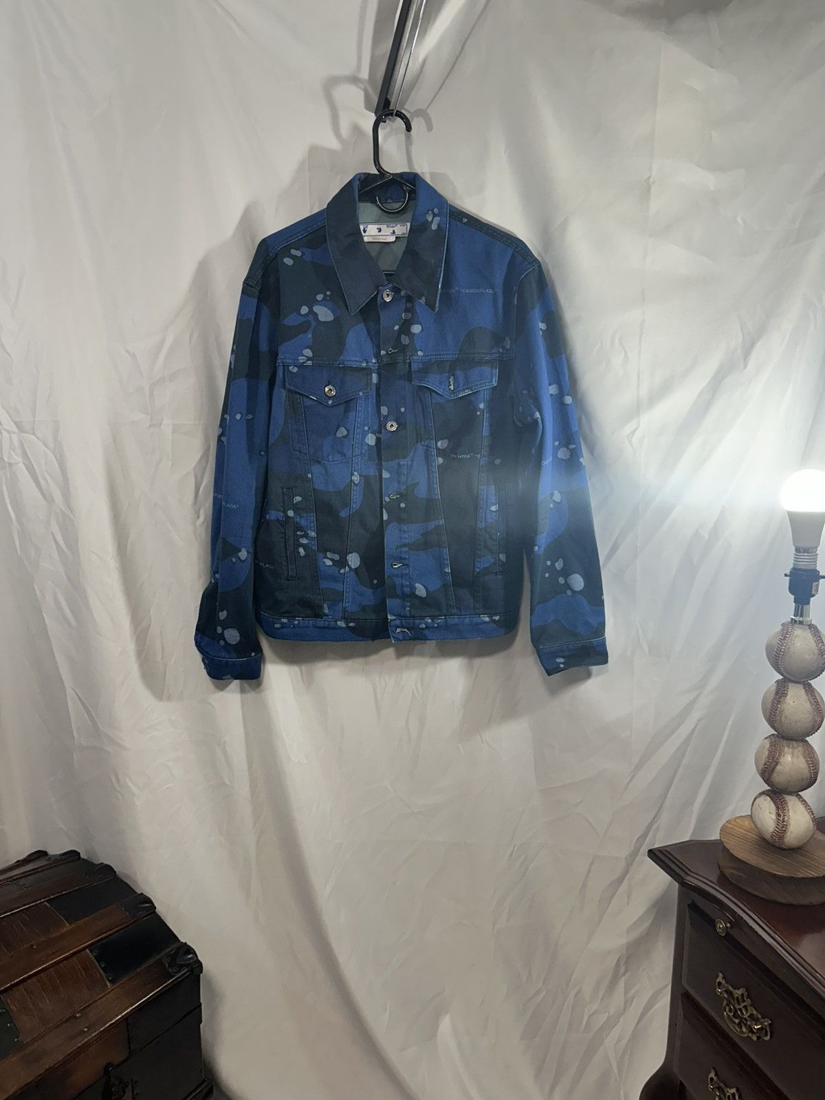 Off-White OFF WHITE BLUE CAMO DENIM JACKET Size US M / EU 48-50 / 2 - 1 Thumbnail