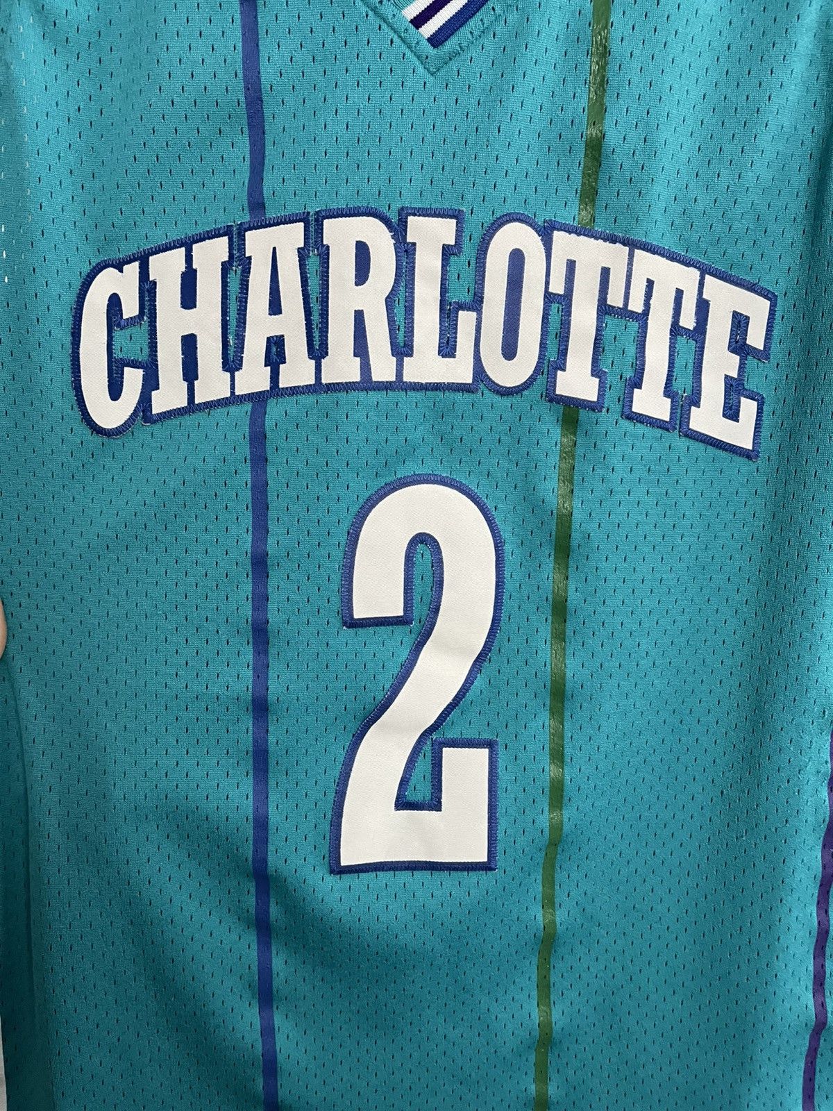 NBA Charlotte Hornets Adidas Johnson Vintage NBA Jersey Size US M / EU 48-50 / 2 - 4 Thumbnail