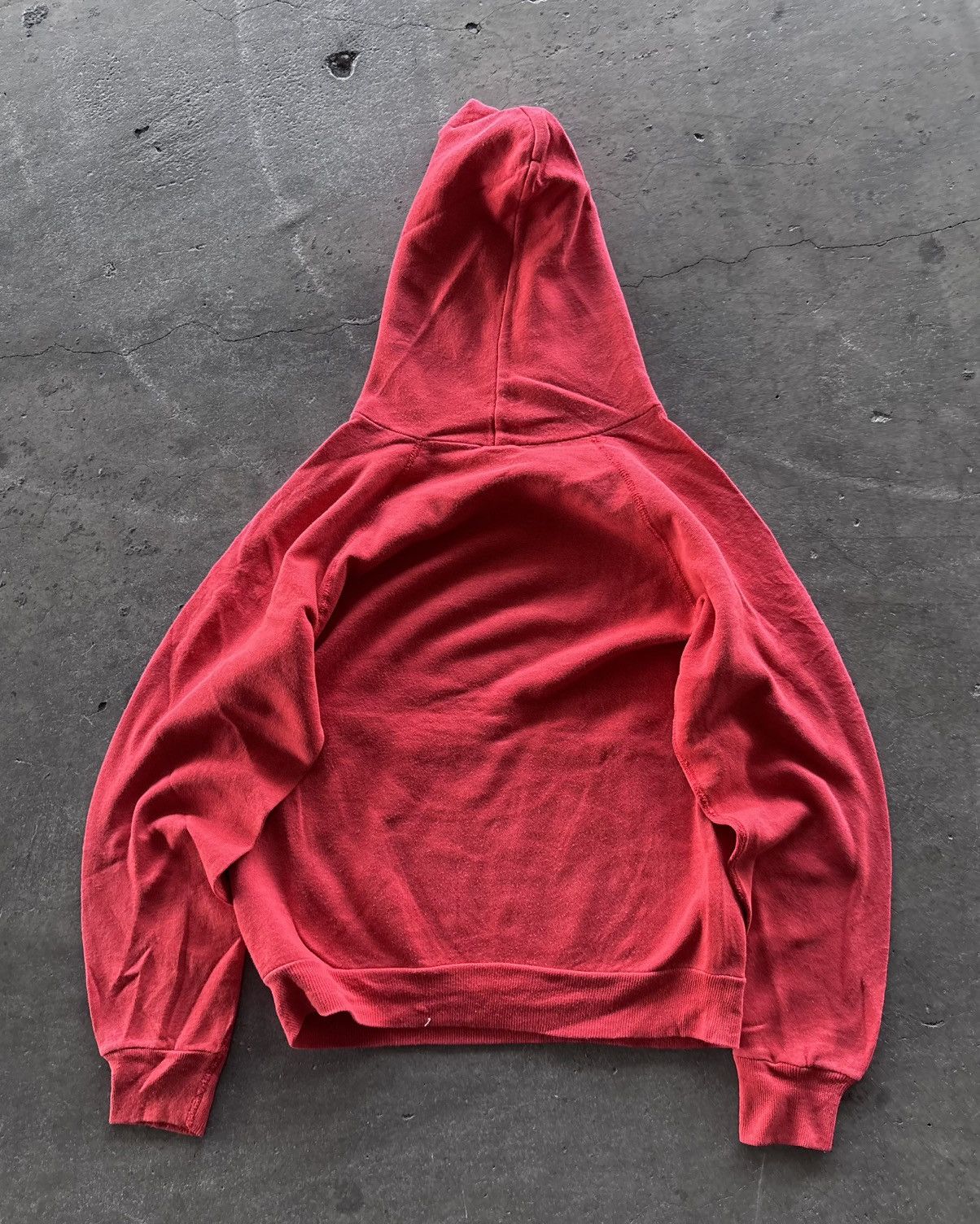 Vintage 80s Crazy Shirt Faded Red Raglan Hoodie Size US M / EU 48-50 / 2 - 5 Thumbnail