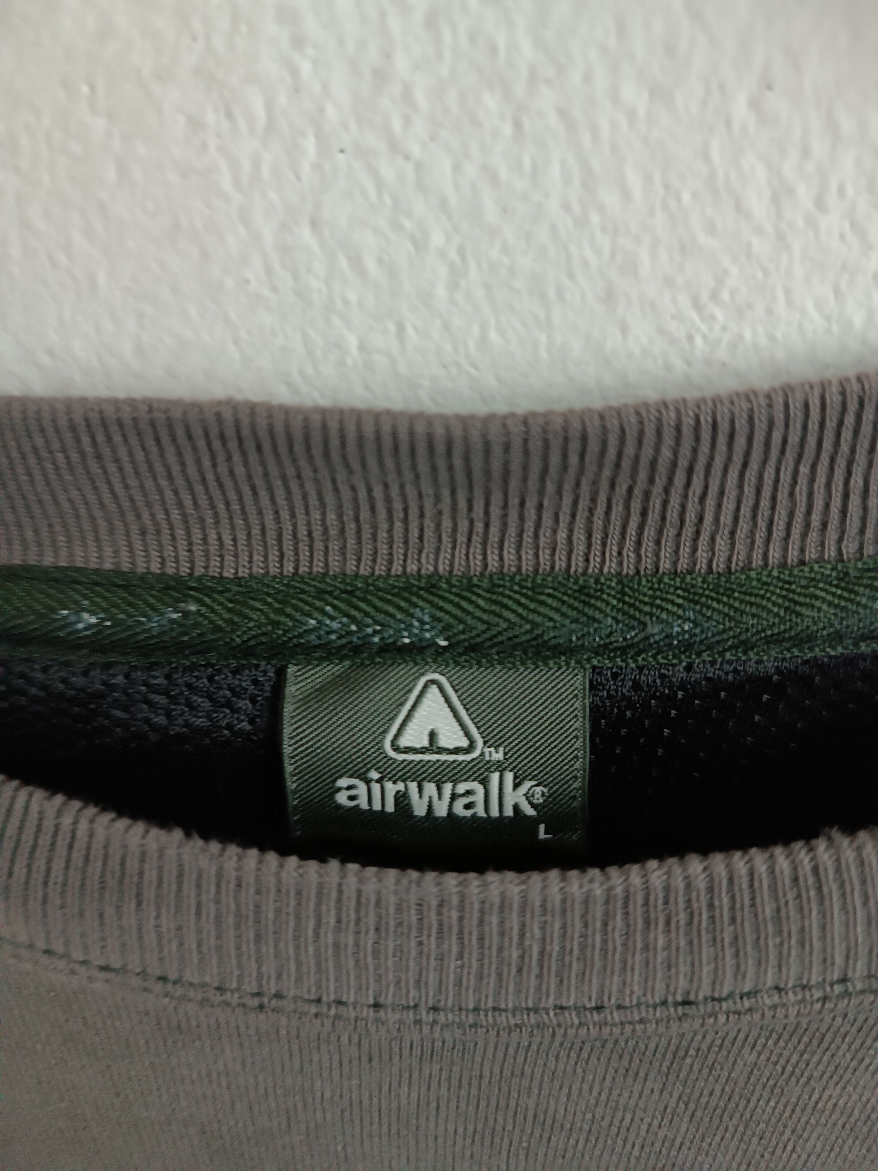 Airwalk THRASHED FADED VINTAGE Y2K AIRWALK TEE VKEI KMIRII GRUNGE Size US L / EU 52-54 / 3 - 7 Thumbnail