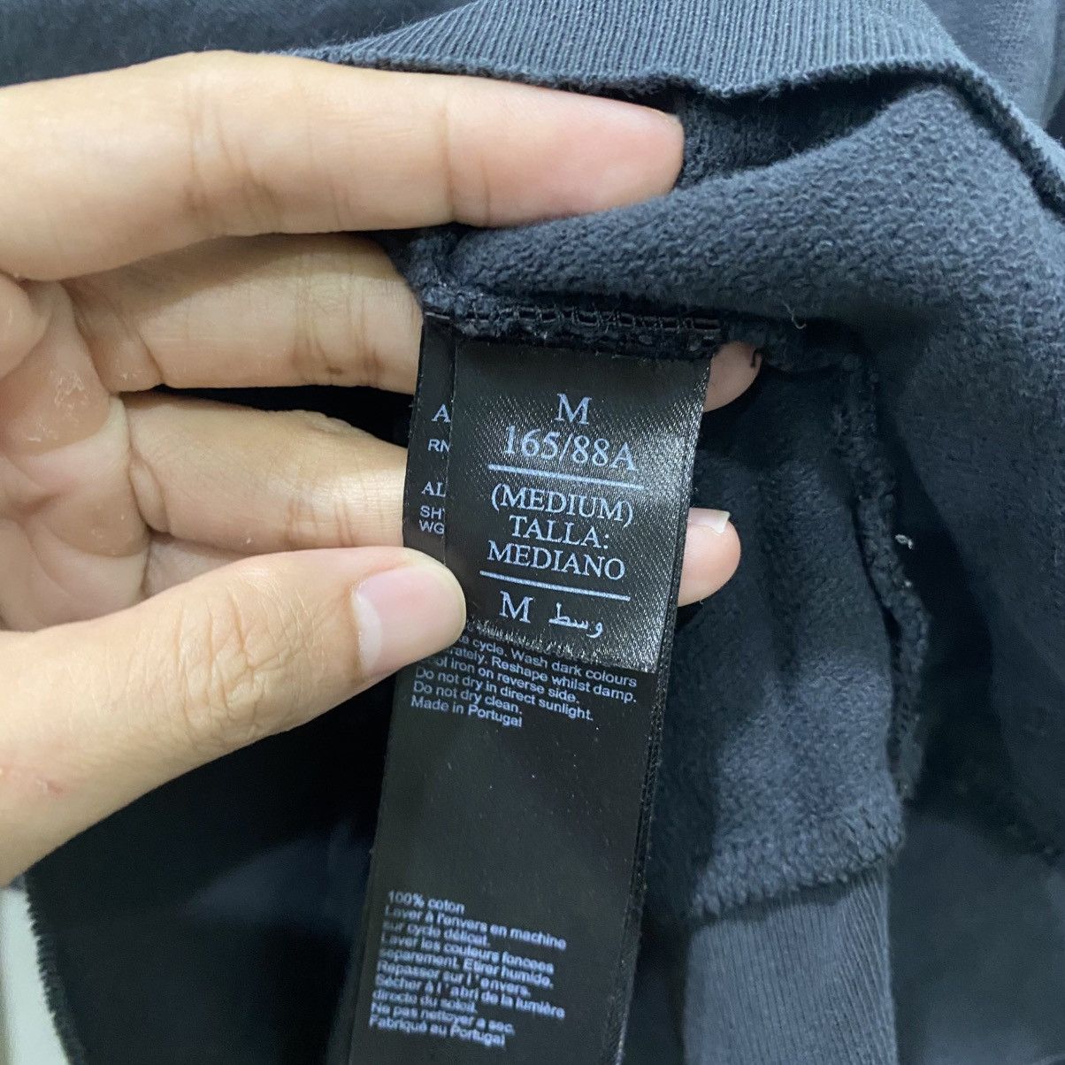 Allsaints AllSaints Shy Ivy Cropped Heart Graphic Hoodie - Black Size US M / EU 48-50 / 2 - 10 Thumbnail