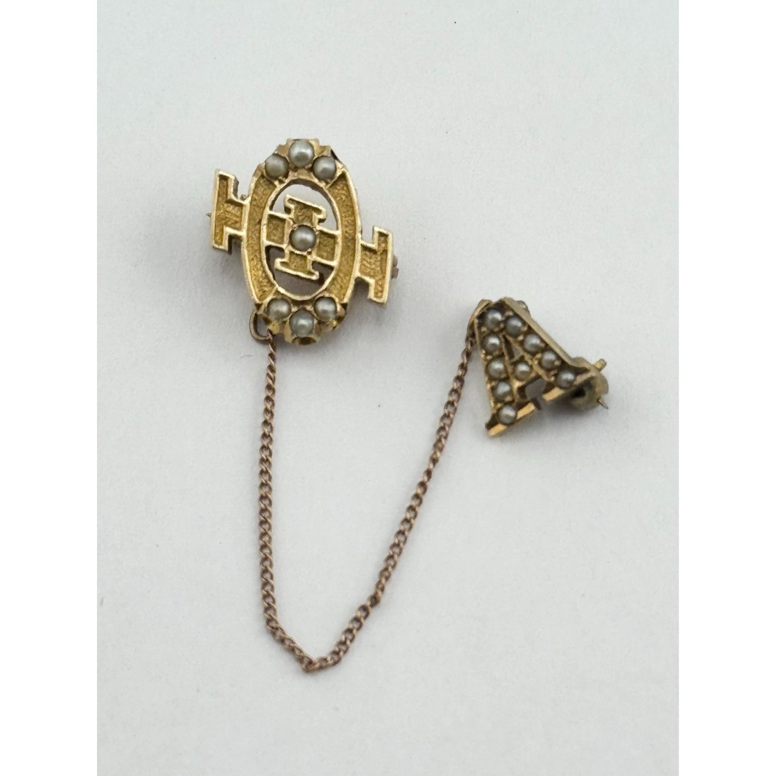Vintage Vintage 14k Seed Pearl Fraternity badge chapter guard pin Size ONE SIZE - 7 Thumbnail