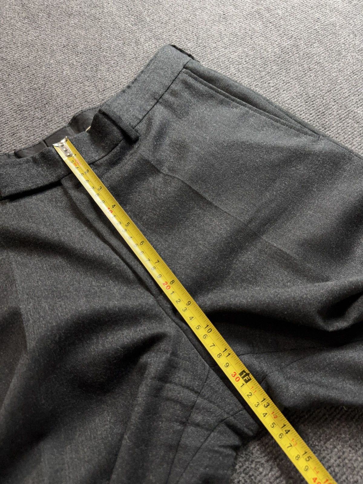 Hugo Boss Luxury Retro 00s Hugo Boss Straight Tailored Wool Trousers Size US 35 - 17 Thumbnail