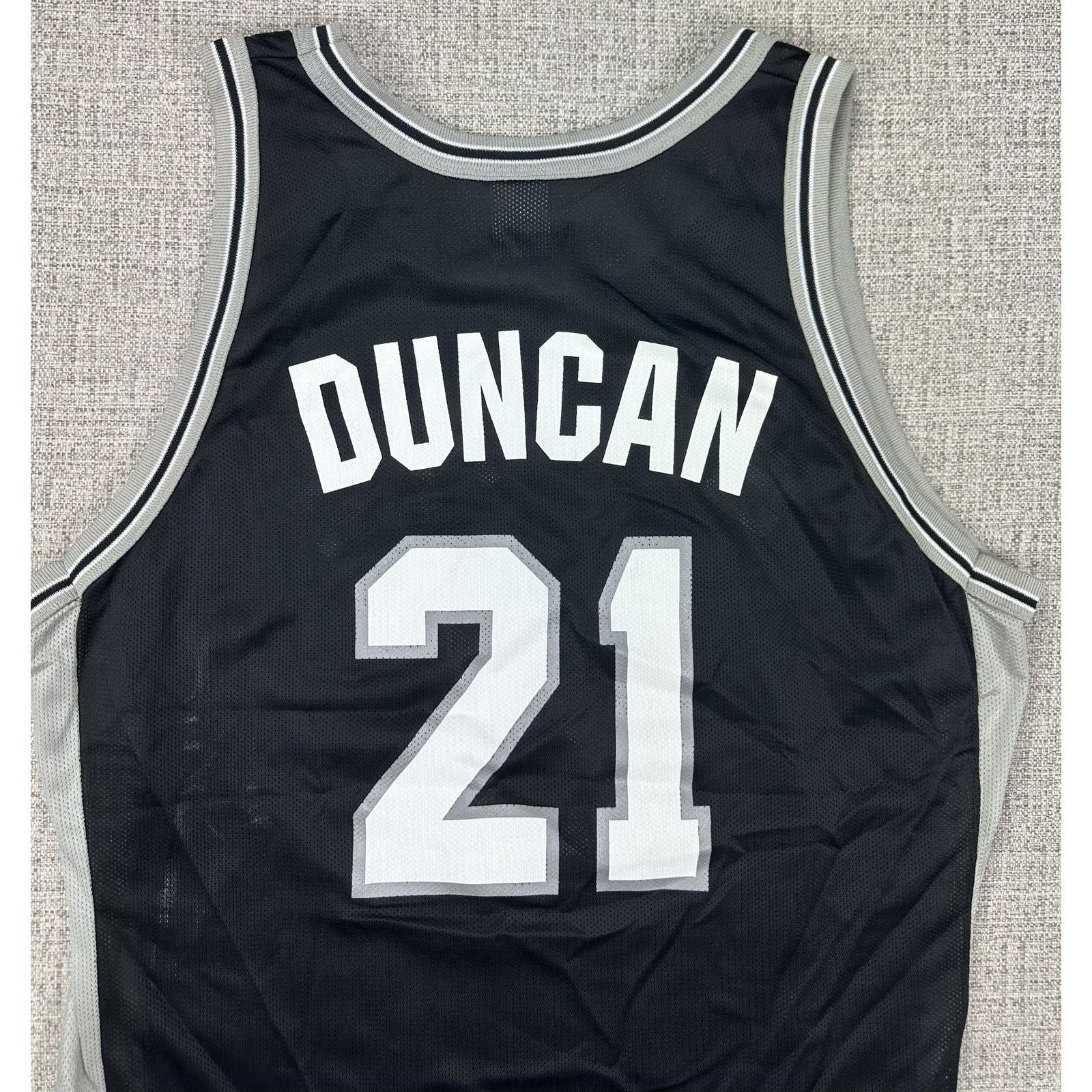 Champion San Antonio Spurs Jersey Mens XL NBA Tim Duncan 21 Champion Size US XL / EU 56 / 4 - 8 Thumbnail